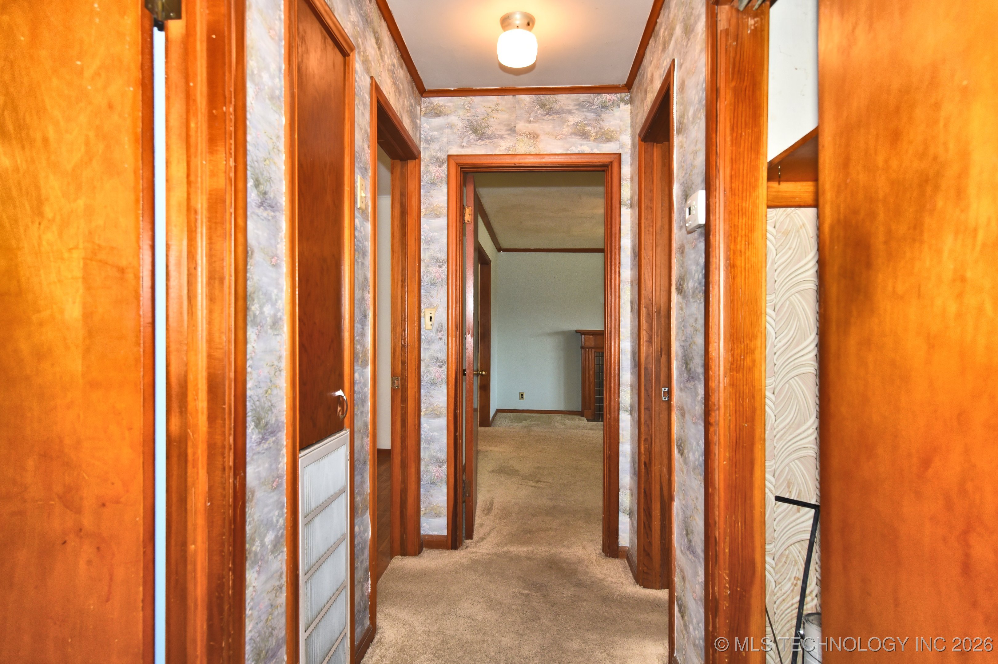 564 S Sandusky Avenue Property Photo 27