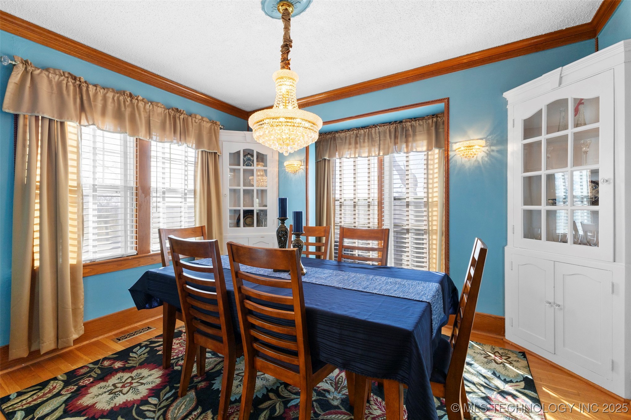 722 E 18th Street Property Photo 9