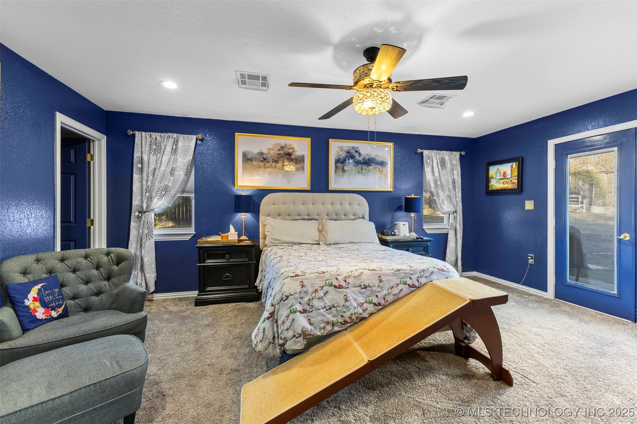 722 E 18th Street Property Photo 23