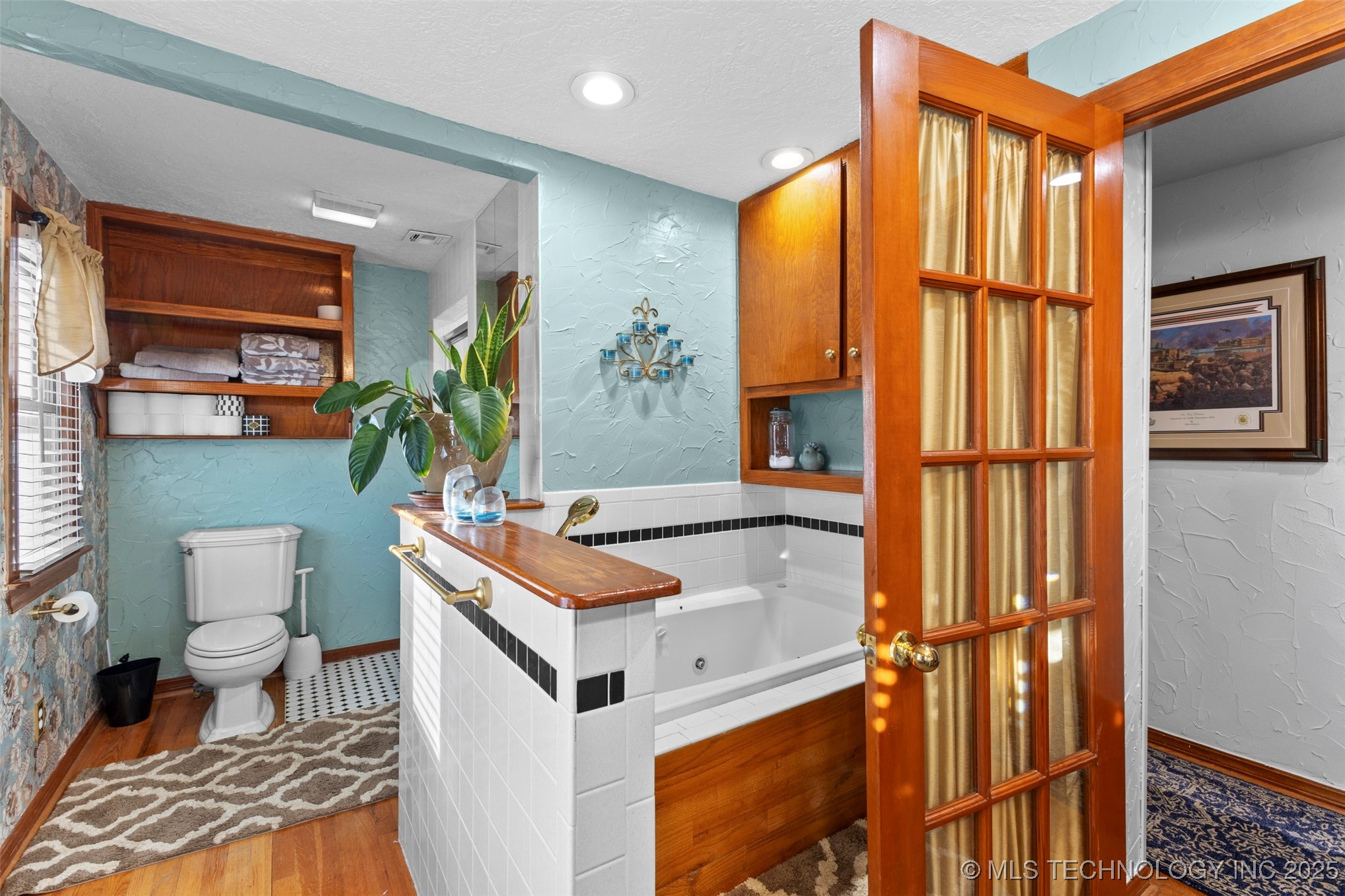 722 E 18th Street Property Photo 41