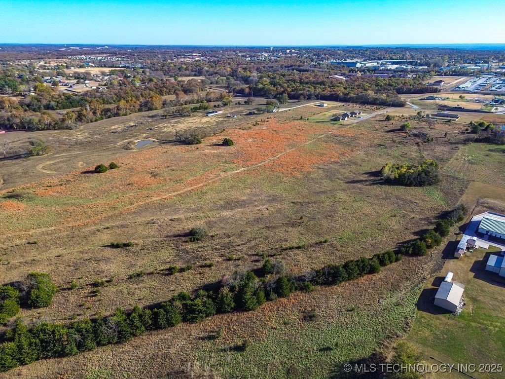 County Road 3570 Property Photo 10