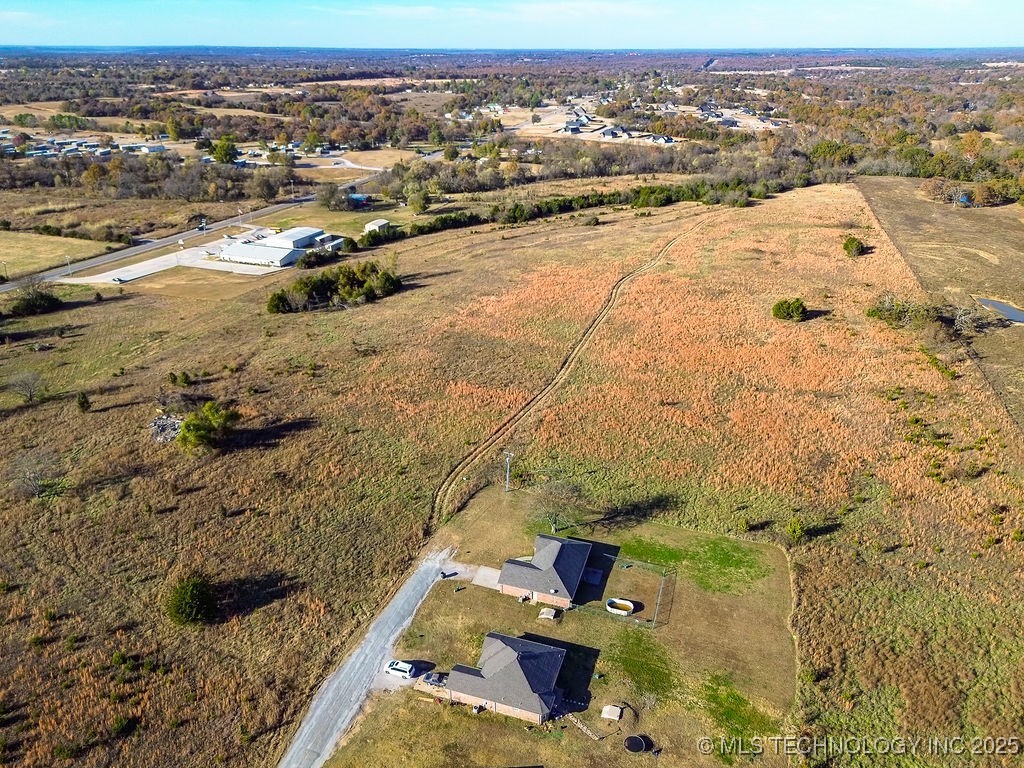 County Road 3570 Property Photo 11