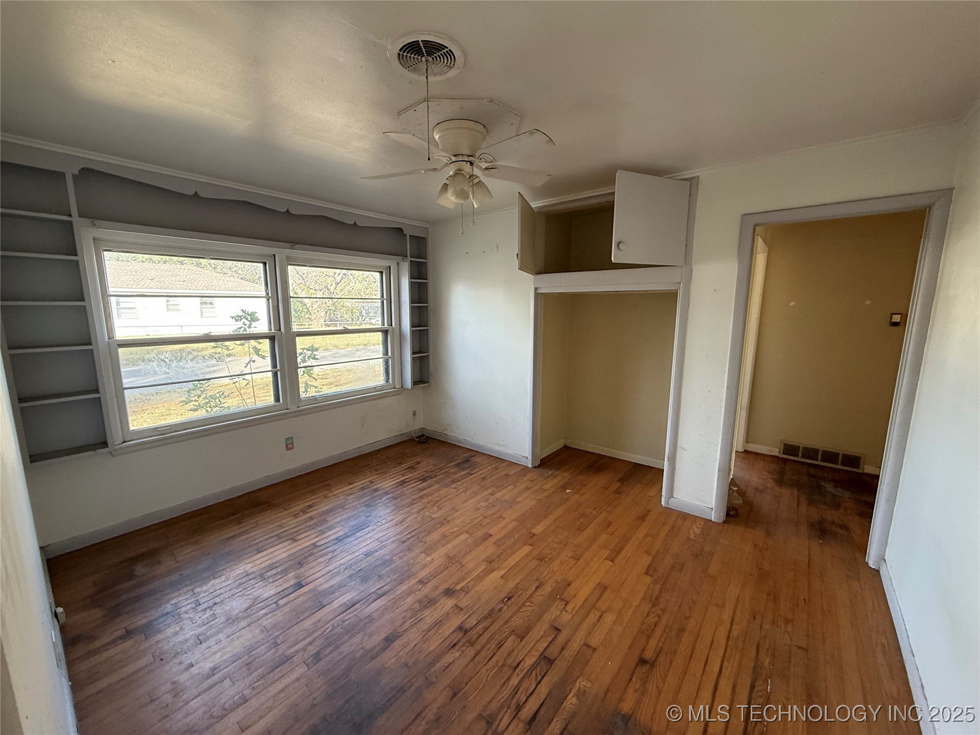 2405 Dayton Property Photo 5