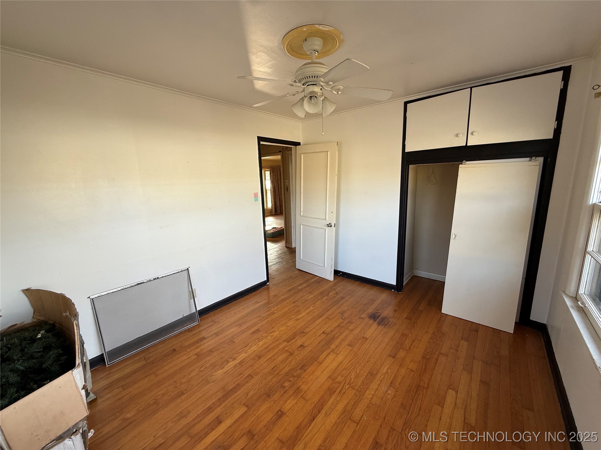 2405 Dayton Property Photo 6