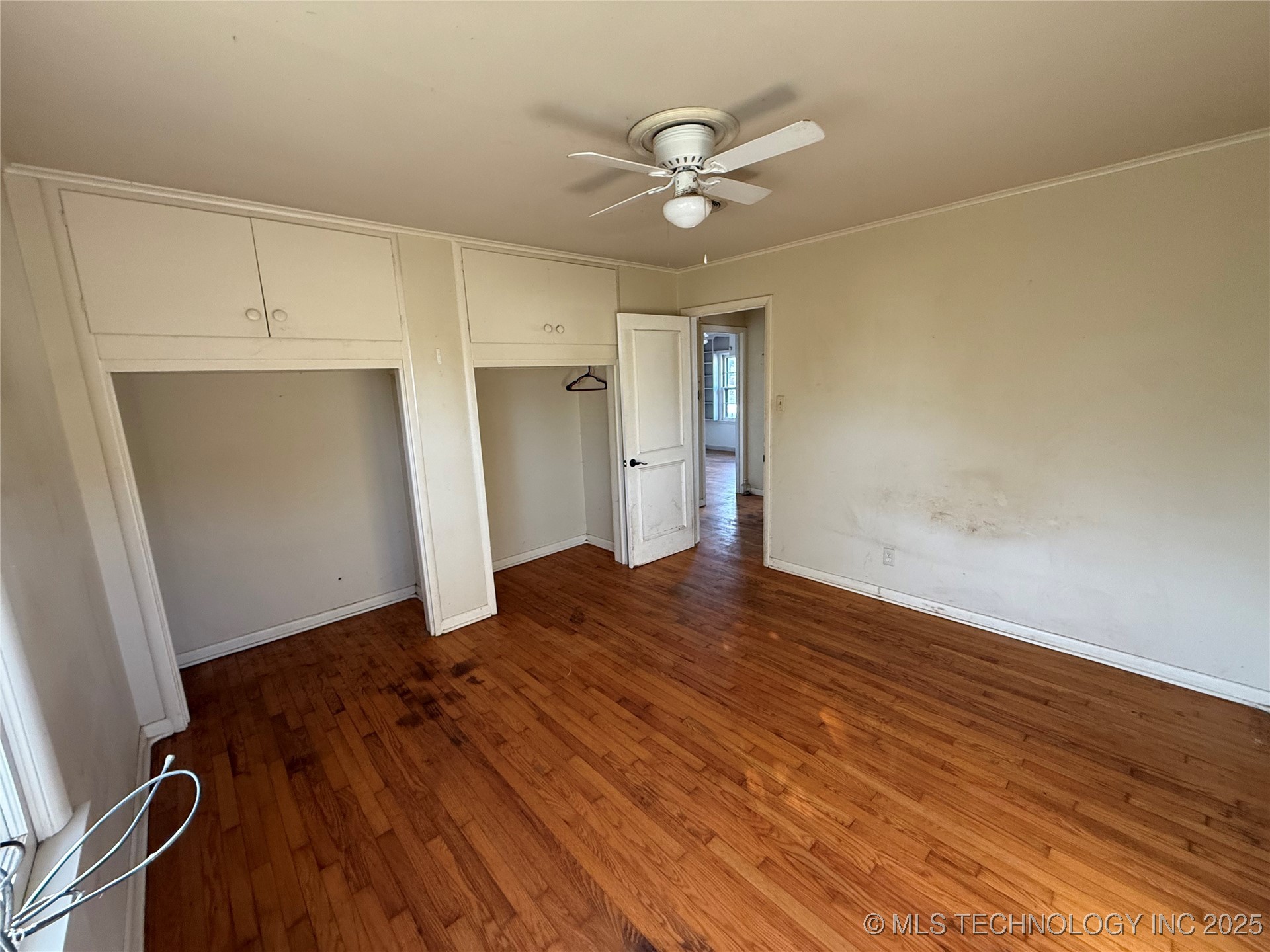 2405 Dayton Property Photo 9