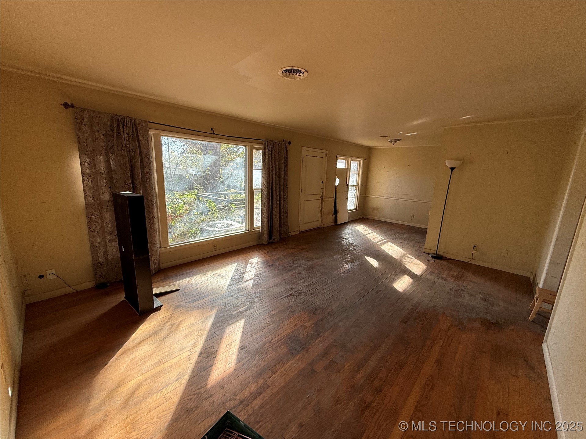 2405 Dayton Property Photo 15