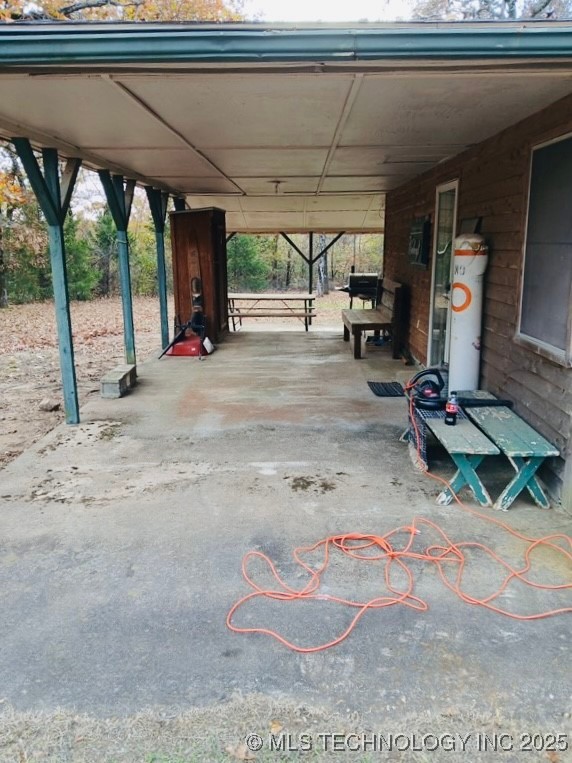 01 E 965 Loop Property Photo 4