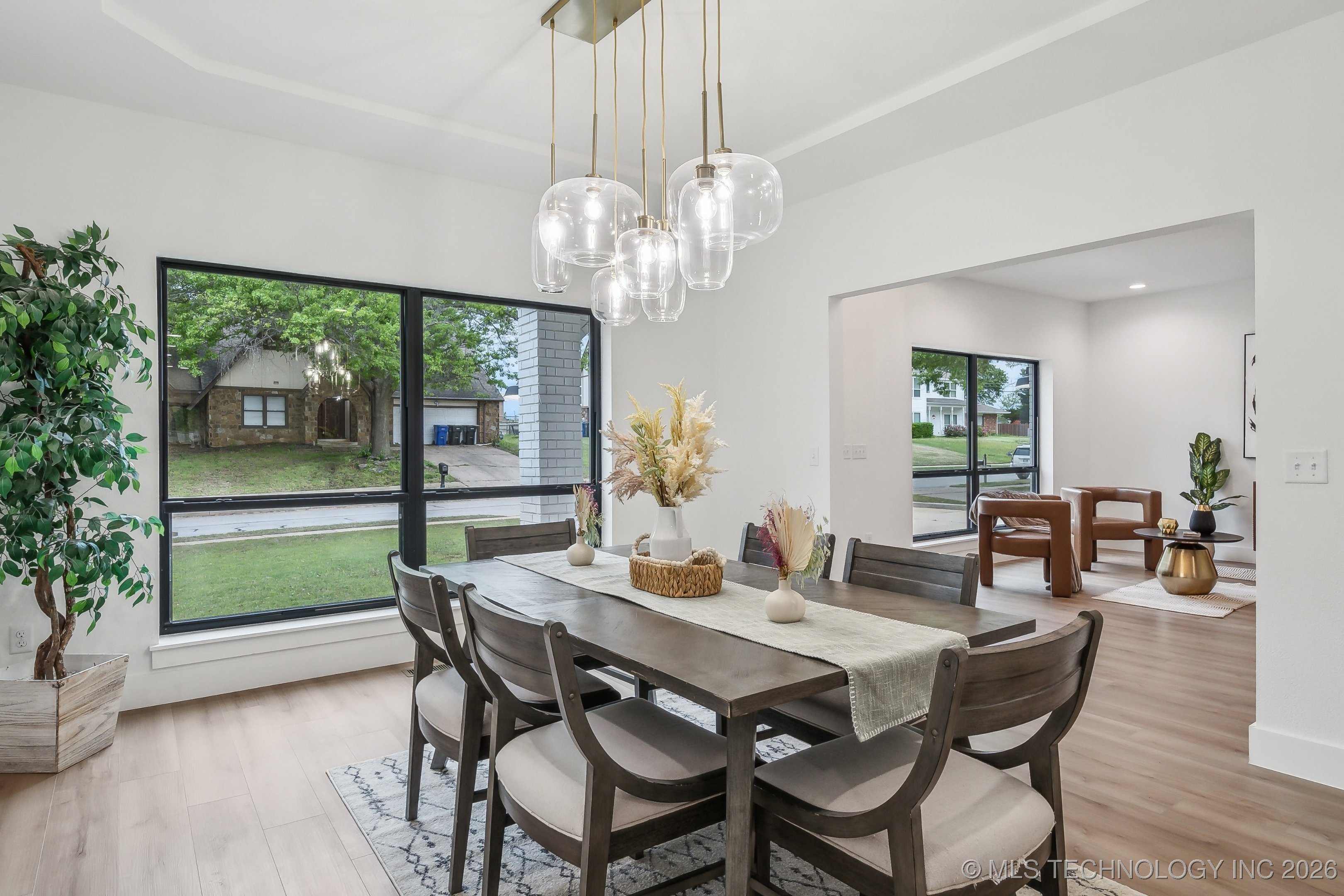 6601 S 5th Avenue Property Photo 10