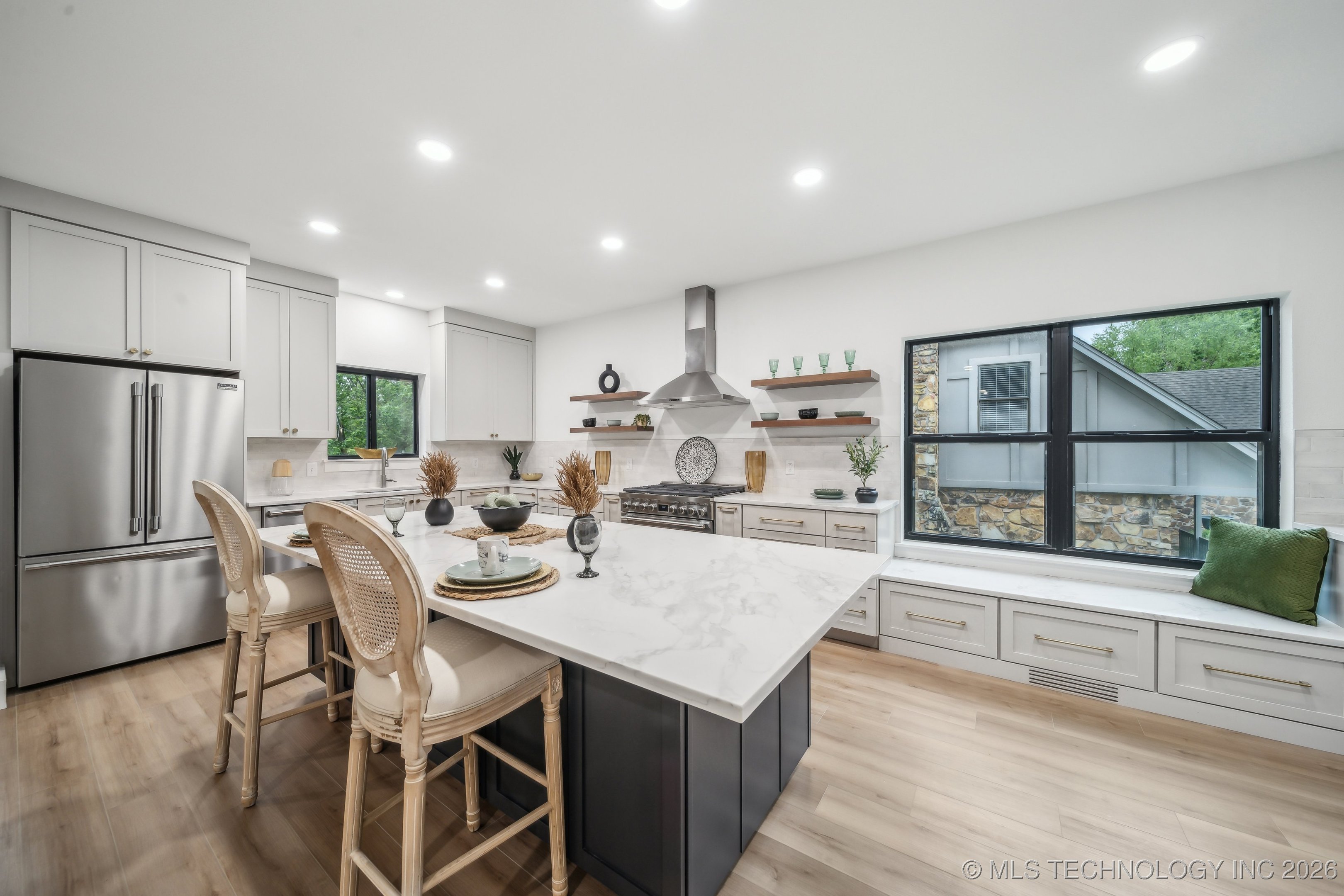 6601 S 5th Avenue Property Photo 15