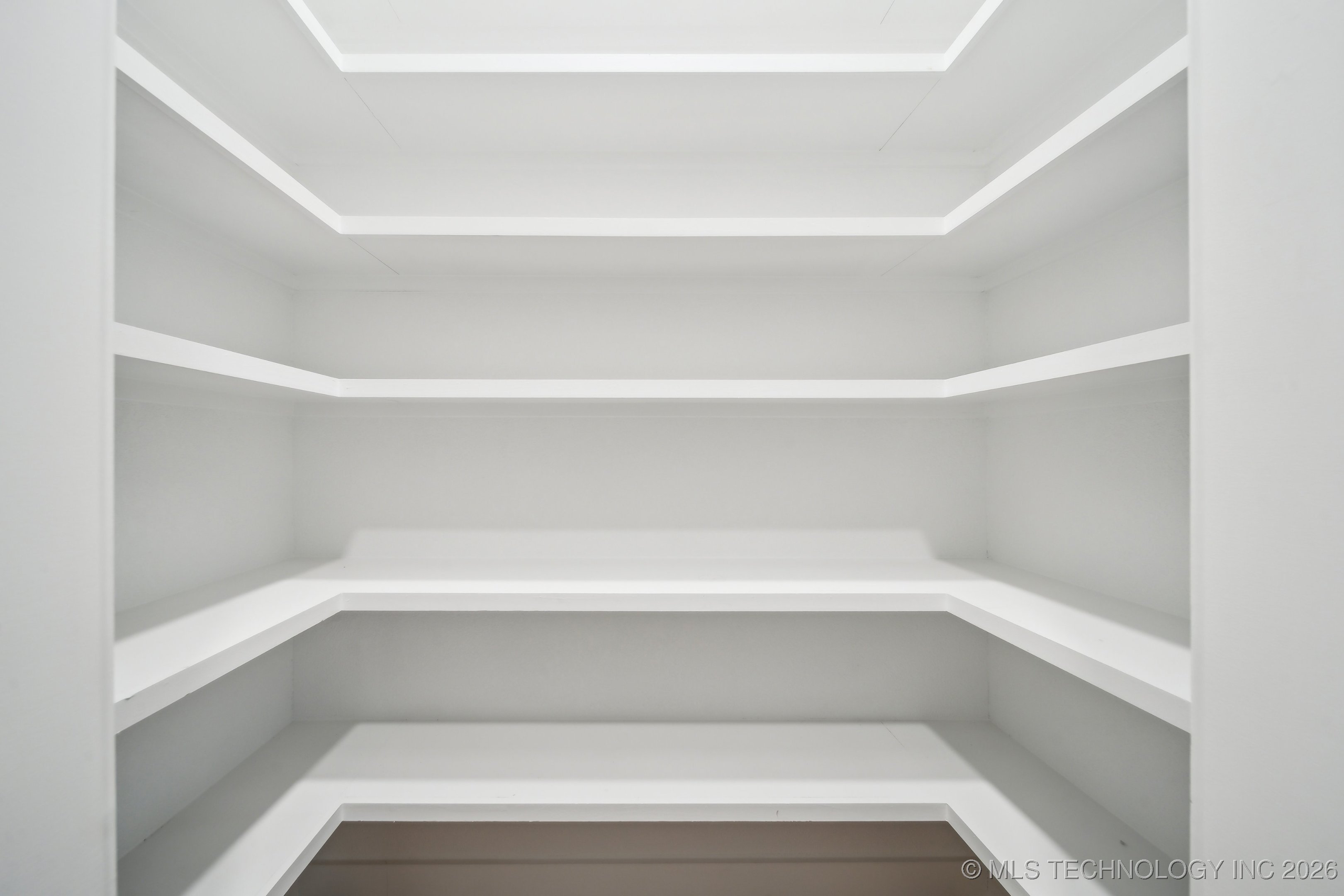 6601 S 5th Avenue Property Photo 26