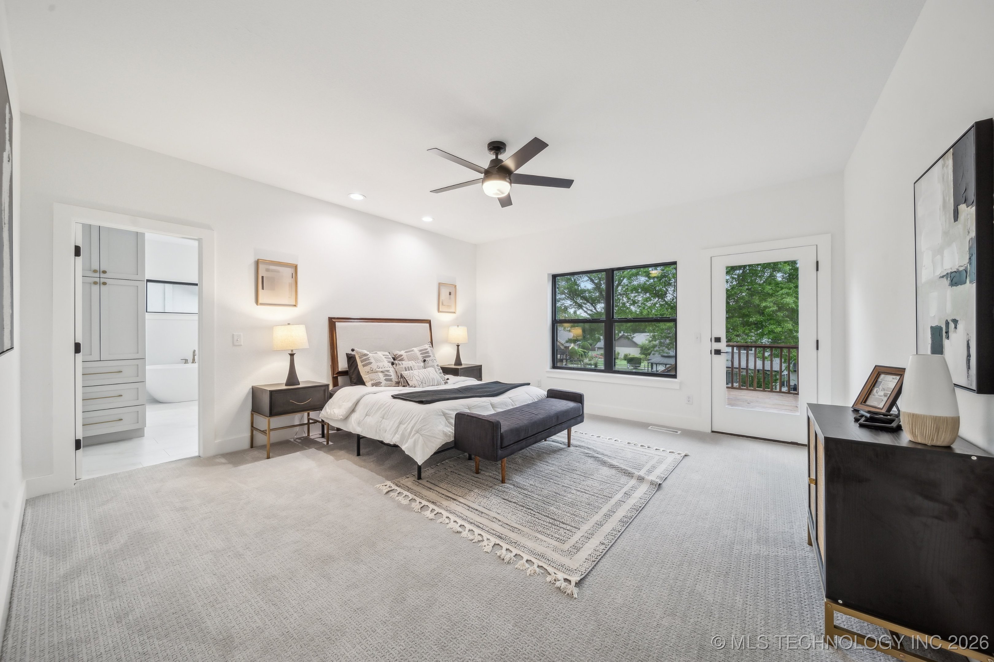 6601 S 5th Avenue Property Photo 27