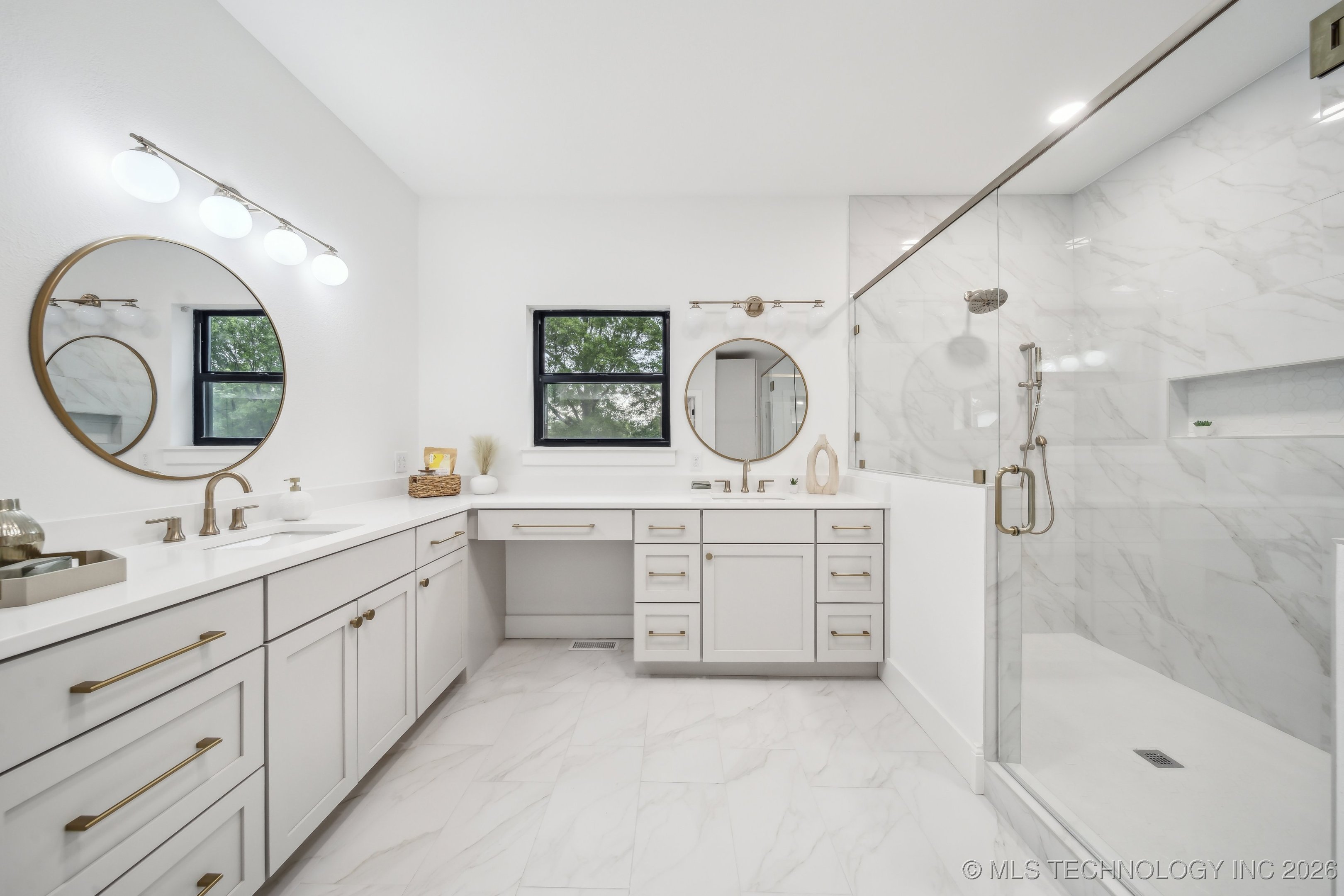 6601 S 5th Avenue Property Photo 31