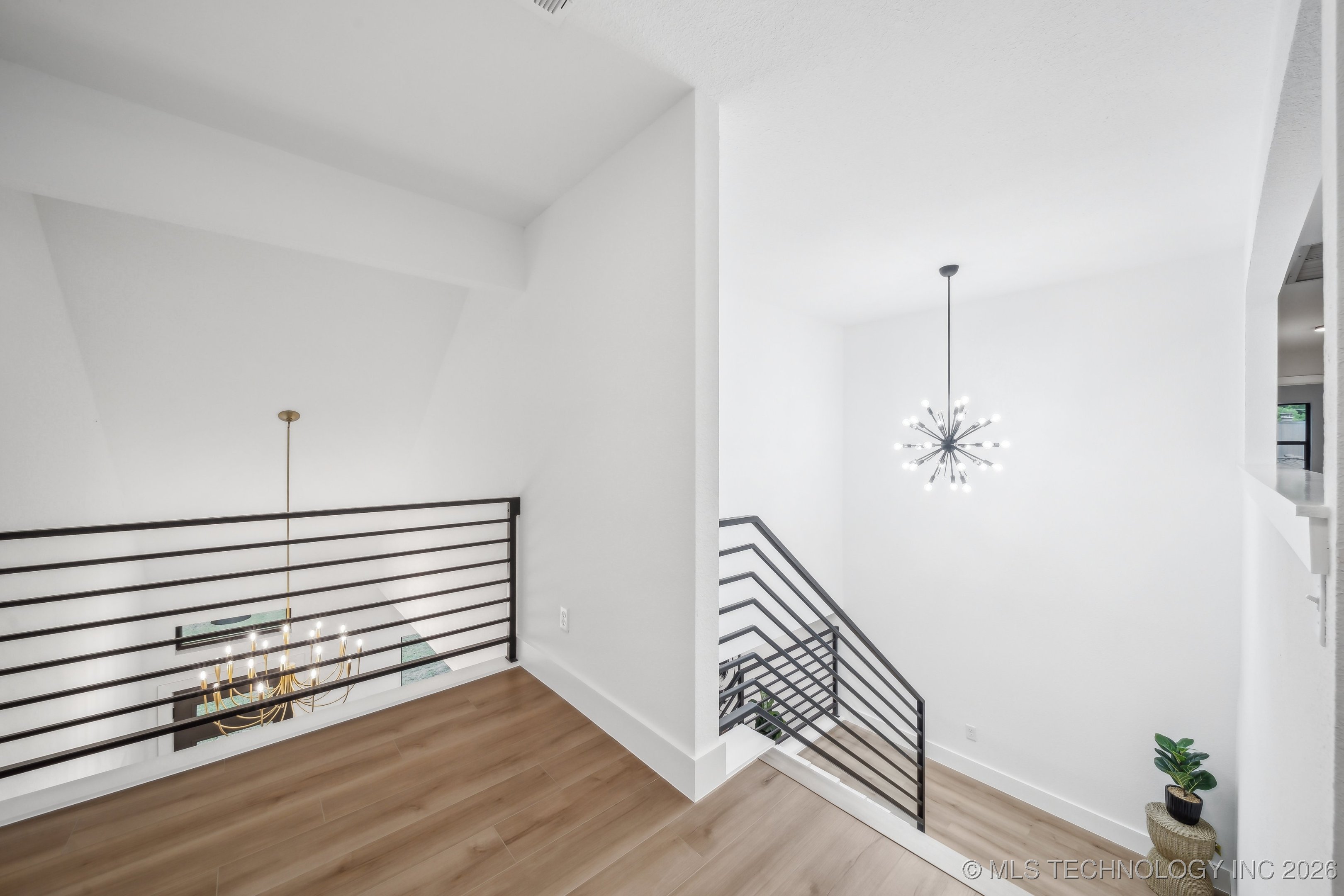 6601 S 5th Avenue Property Photo 36