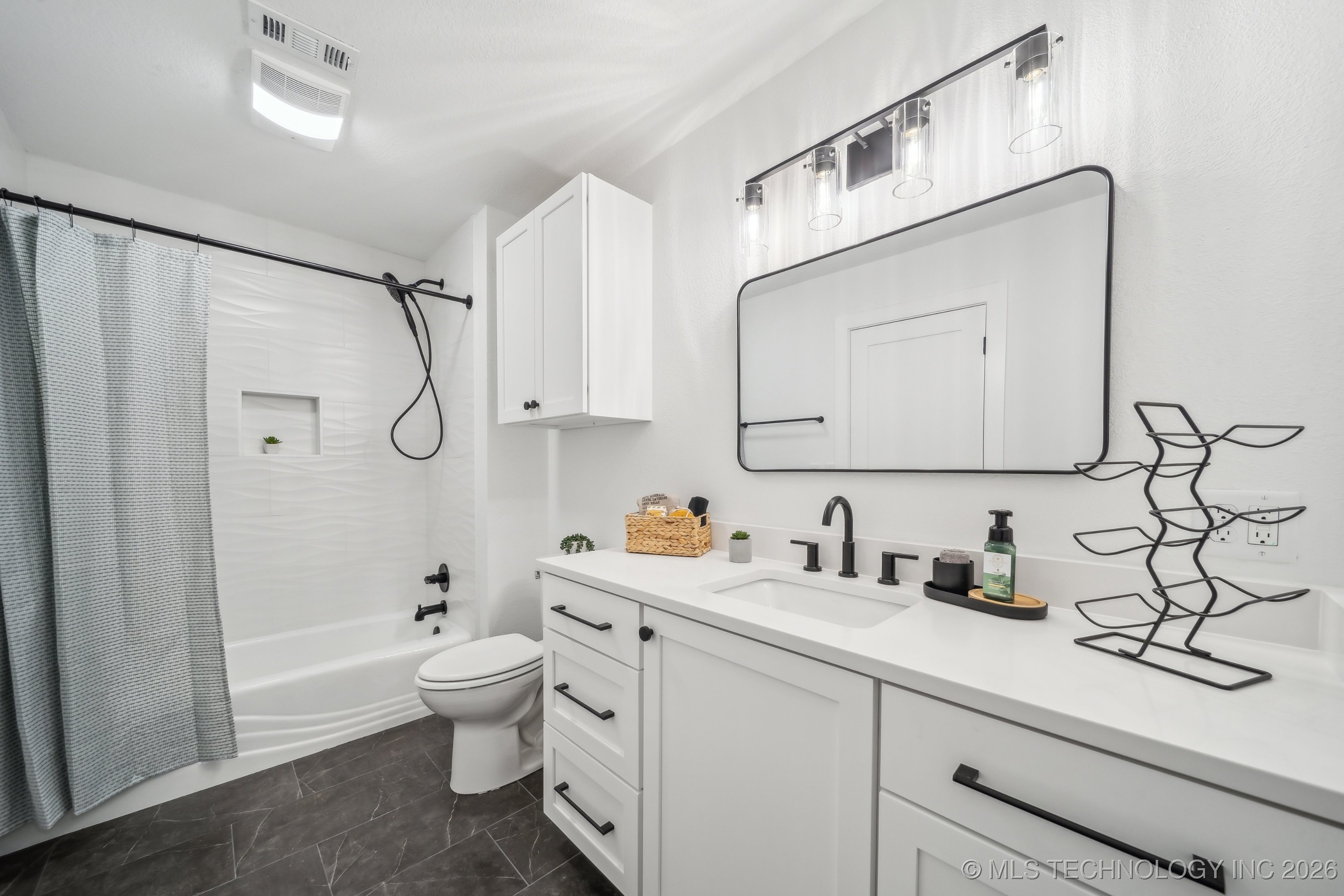 6601 S 5th Avenue Property Photo 45