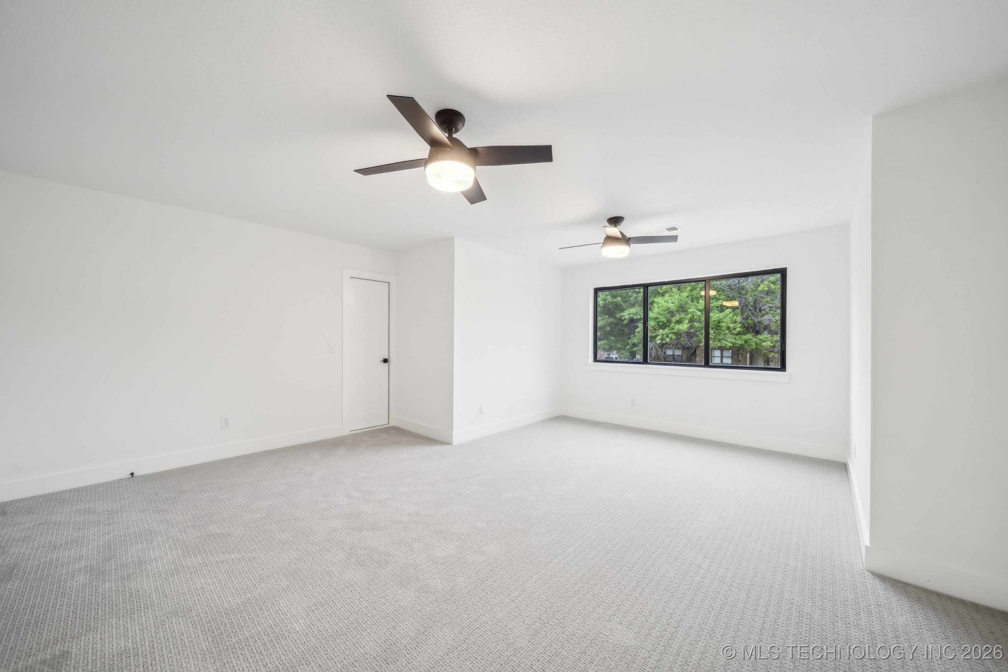 6601 S 5th Avenue Property Photo 48