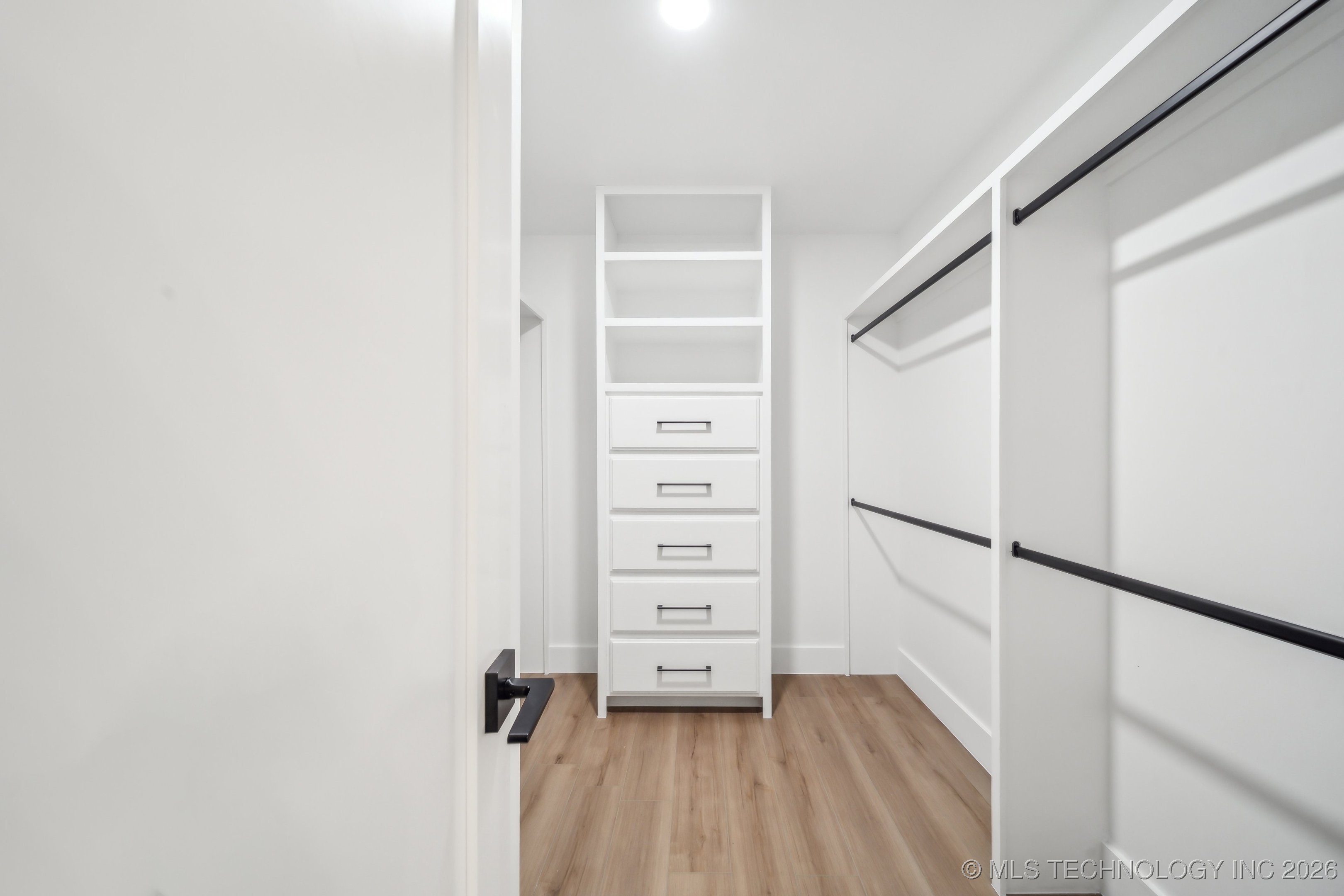 6601 S 5th Avenue Property Photo 56