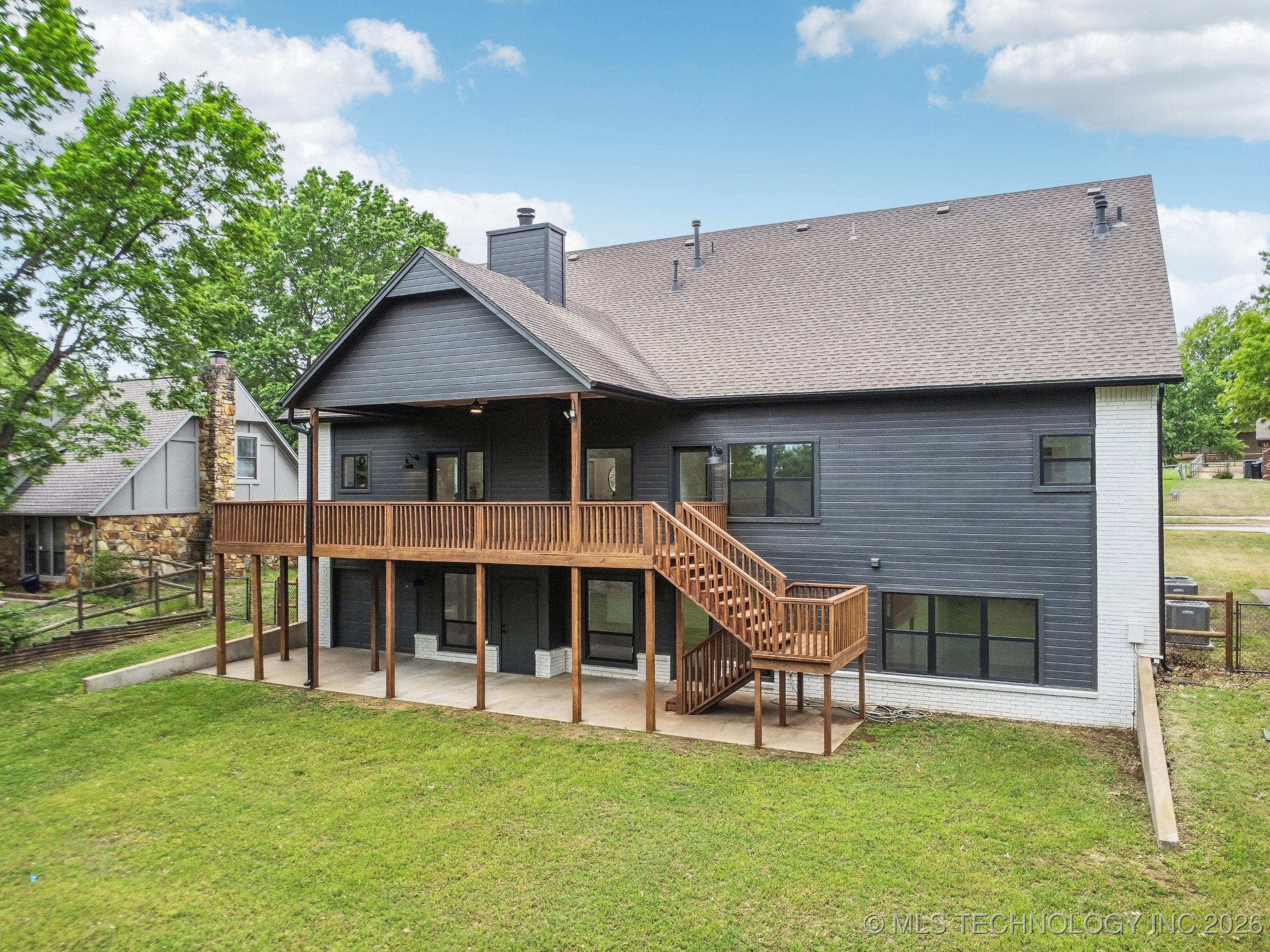 6601 S 5th Avenue Property Photo 59