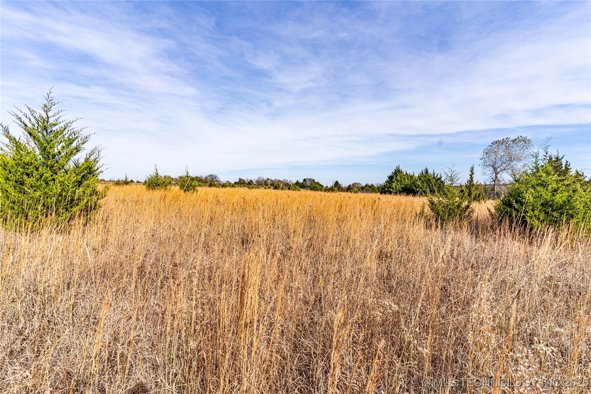 000 E 760 Road Property Photo 11
