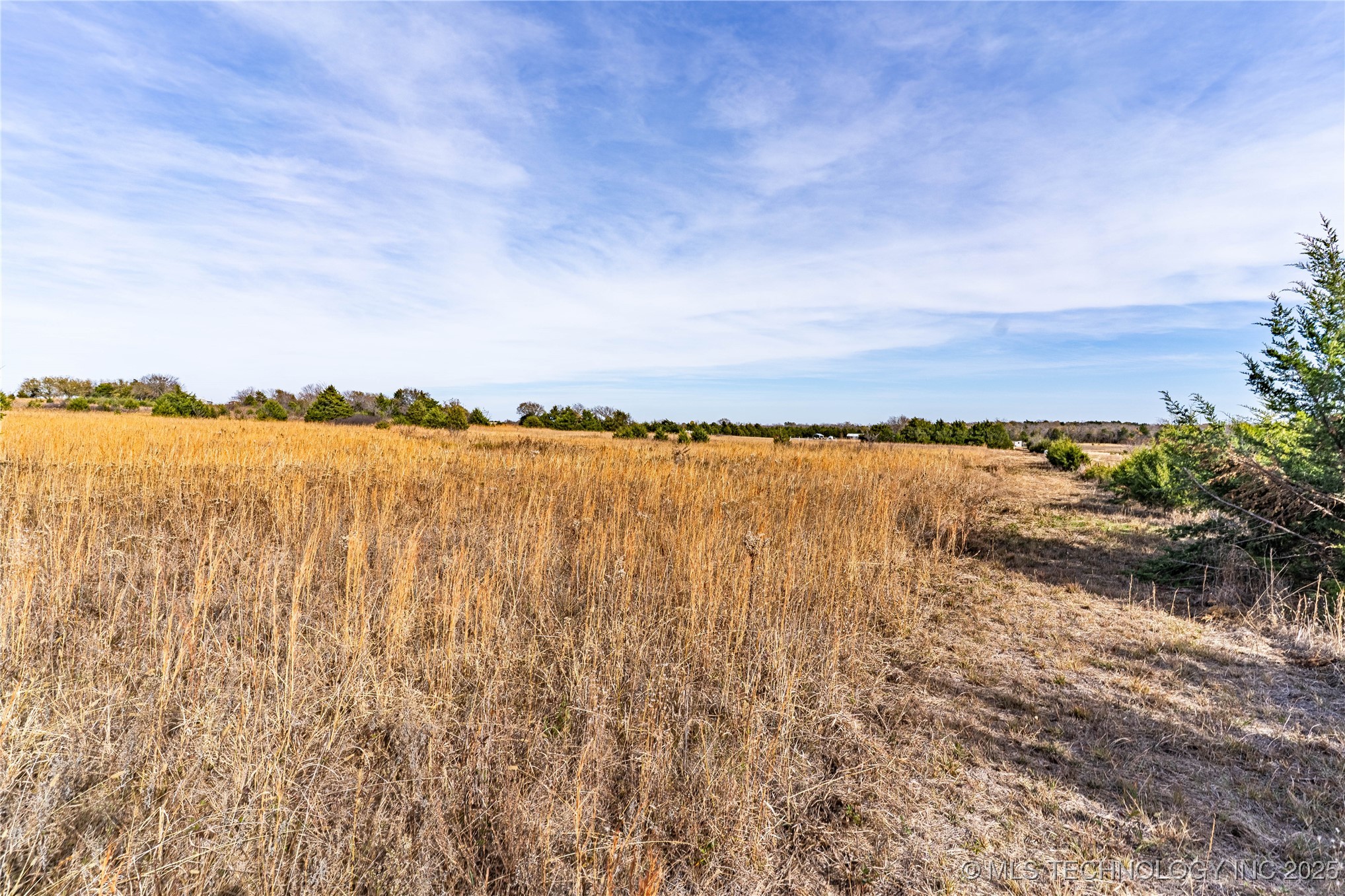 000 E 760 Road Property Photo 13