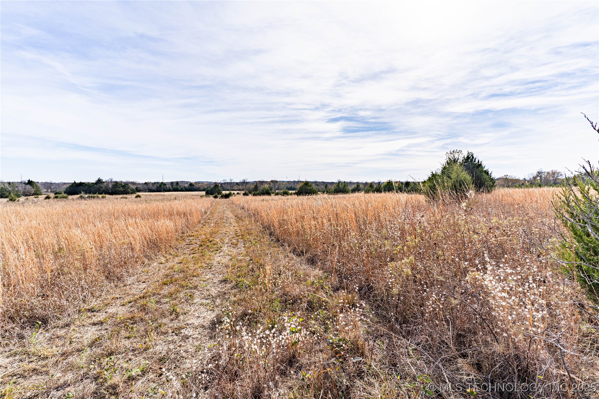 000 E 760 Road Property Photo 17