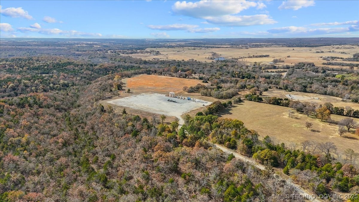 555 White Chimney Property Photo 57
