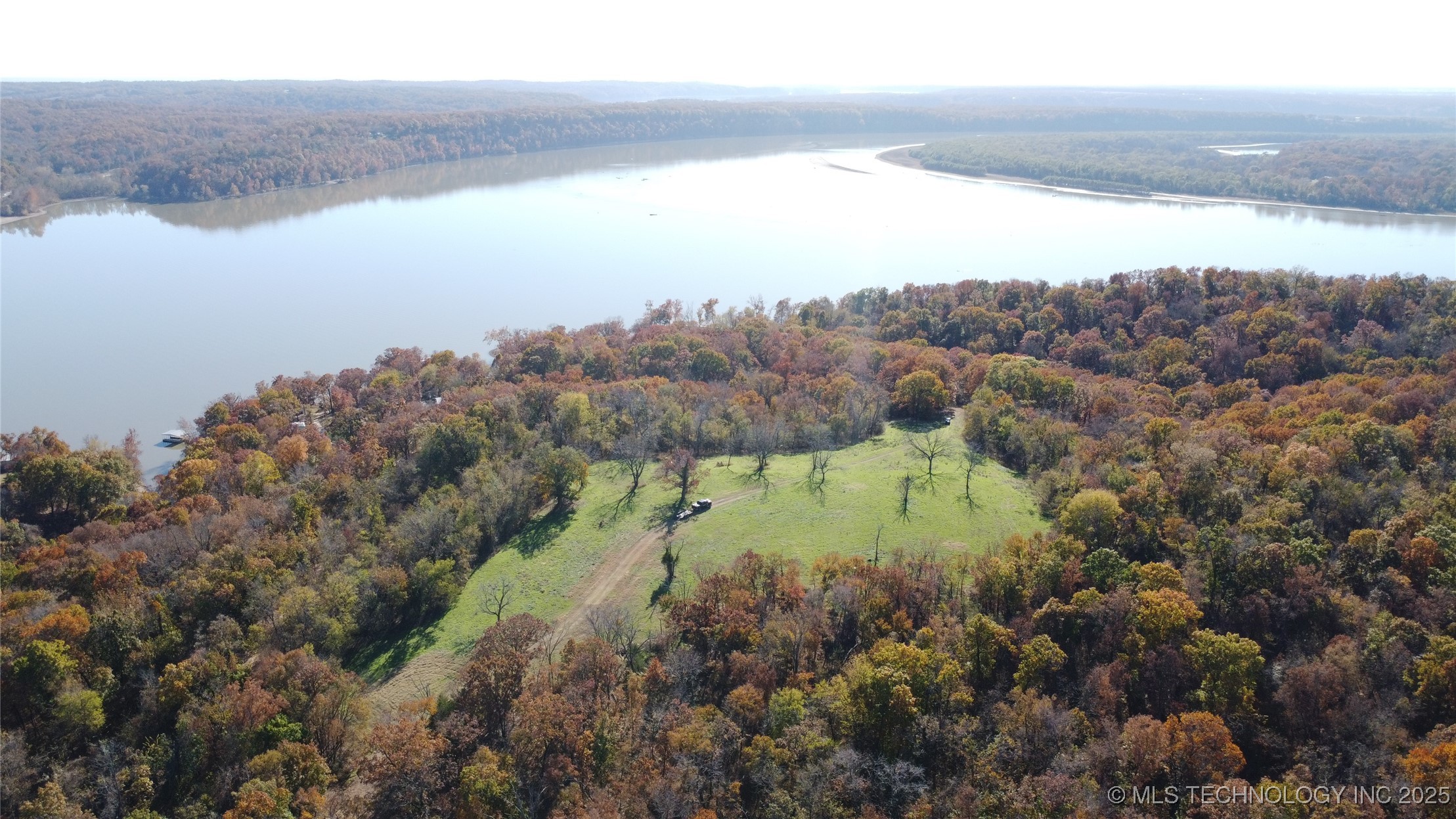 18101 S 641 Road Property Photo 1