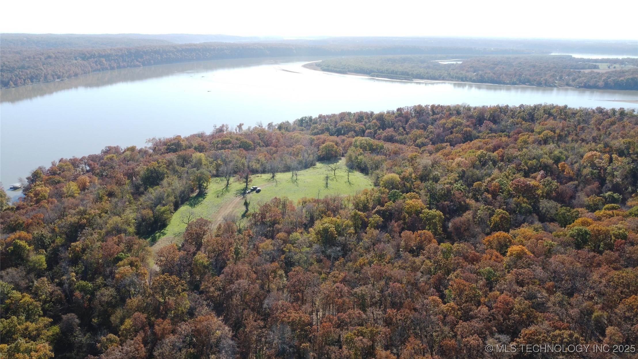 18101 S 641 Road Property Photo 2