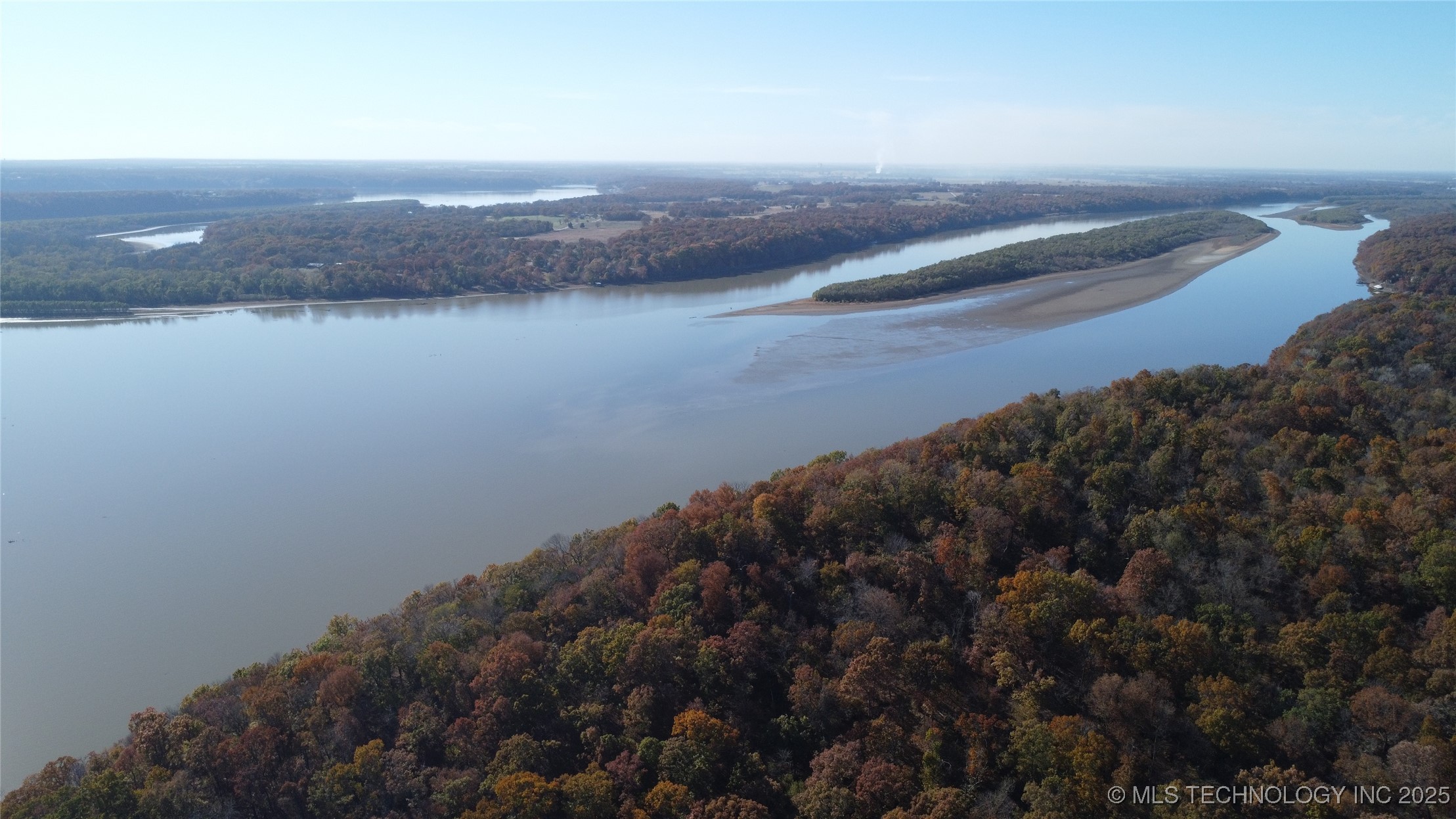 18101 S 641 Road Property Photo 5