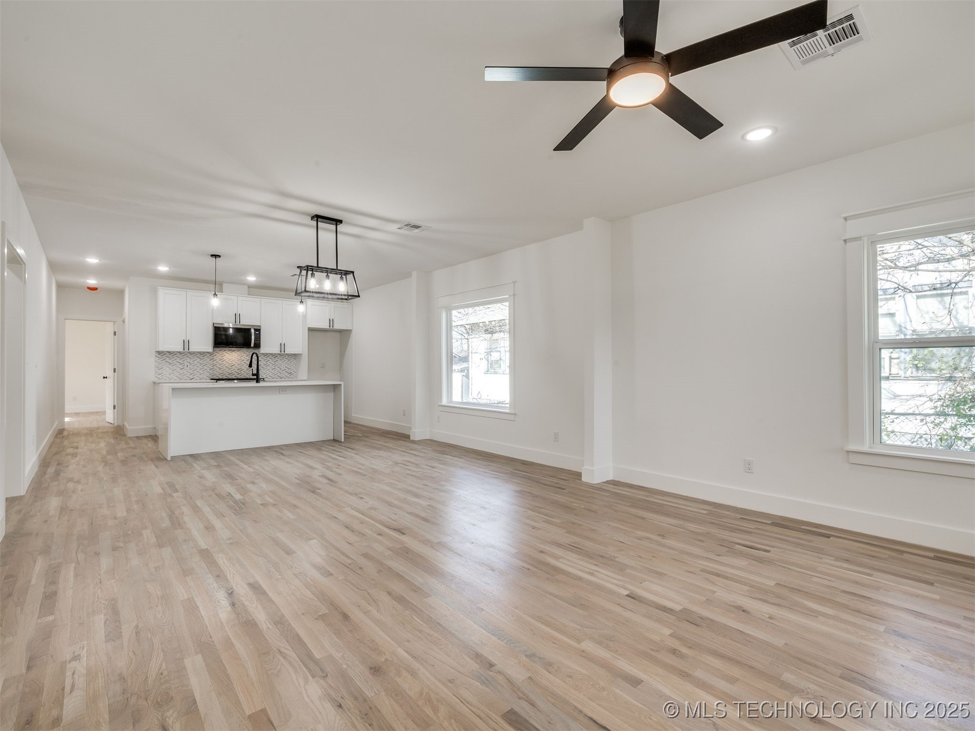 254 N Yukon Avenue Property Photo 6