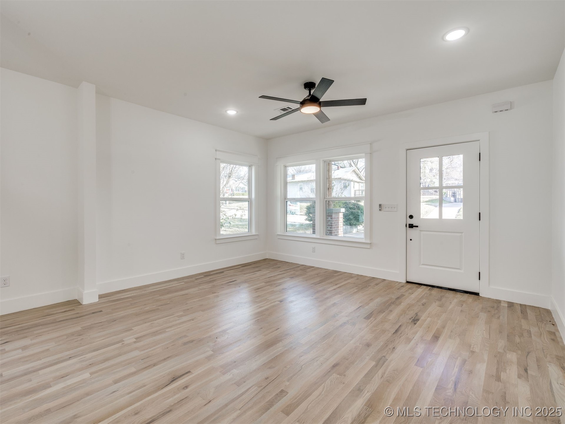 254 N Yukon Avenue Property Photo 12