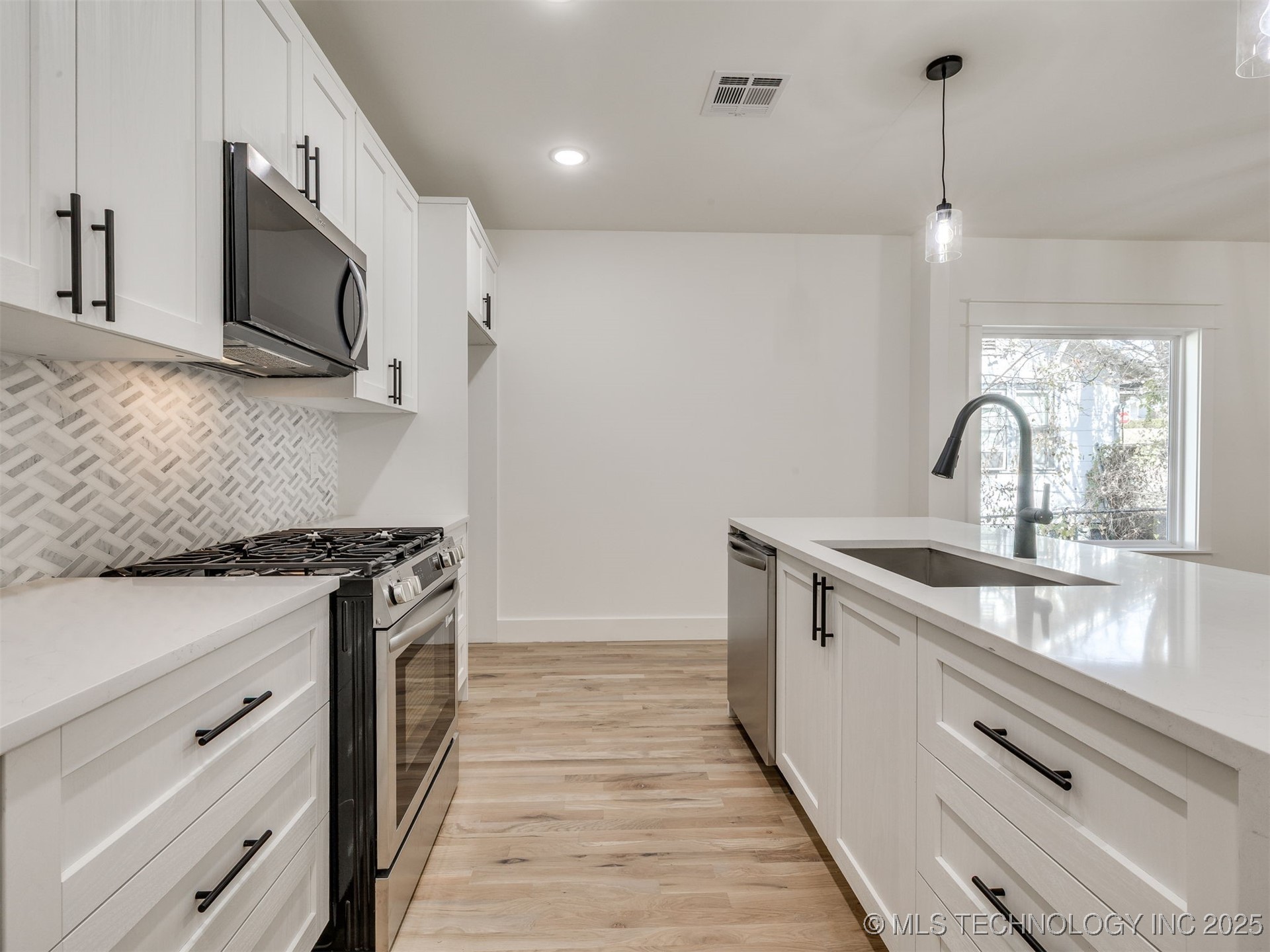 254 N Yukon Avenue Property Photo 19