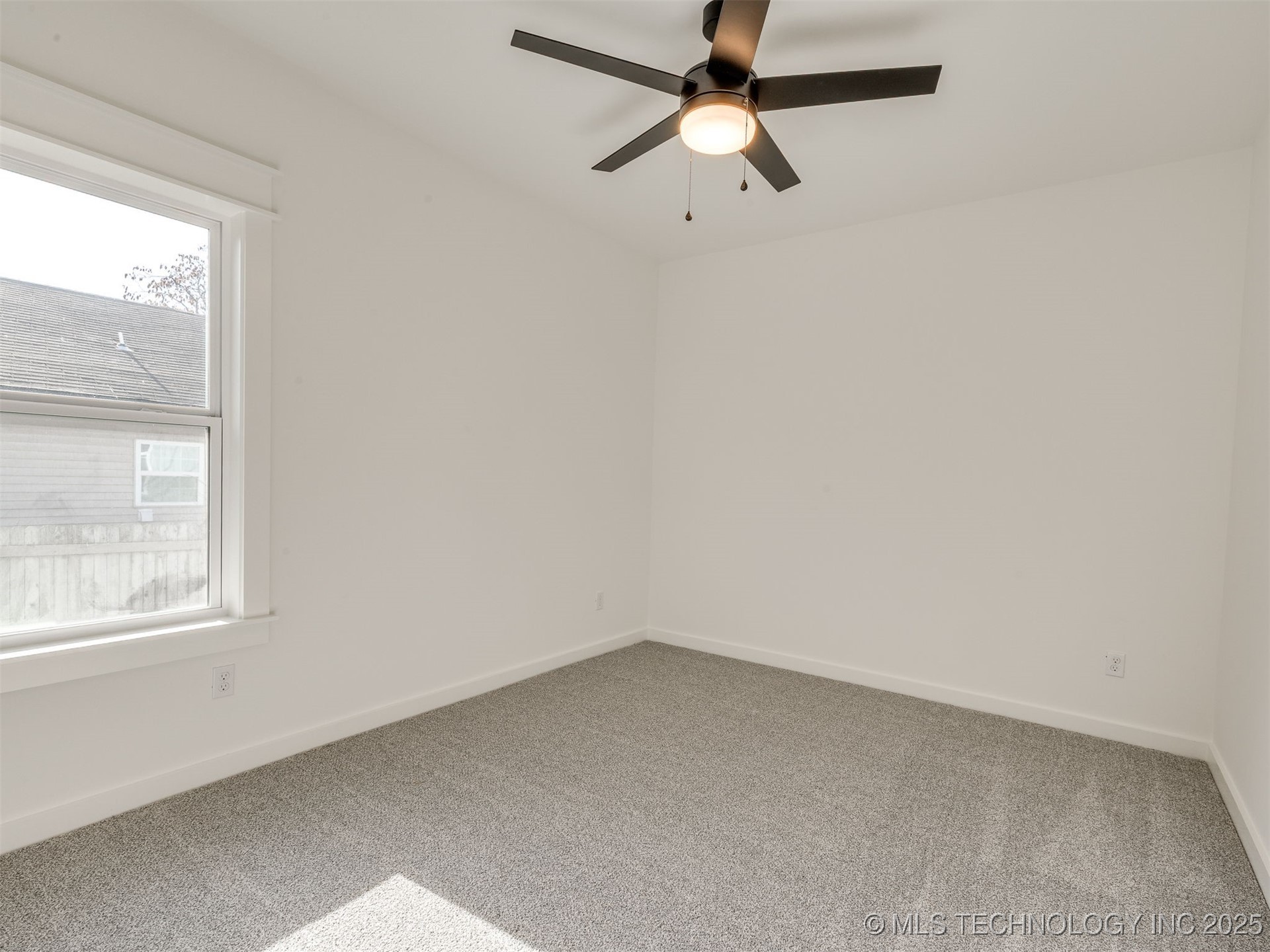 254 N Yukon Avenue Property Photo 37