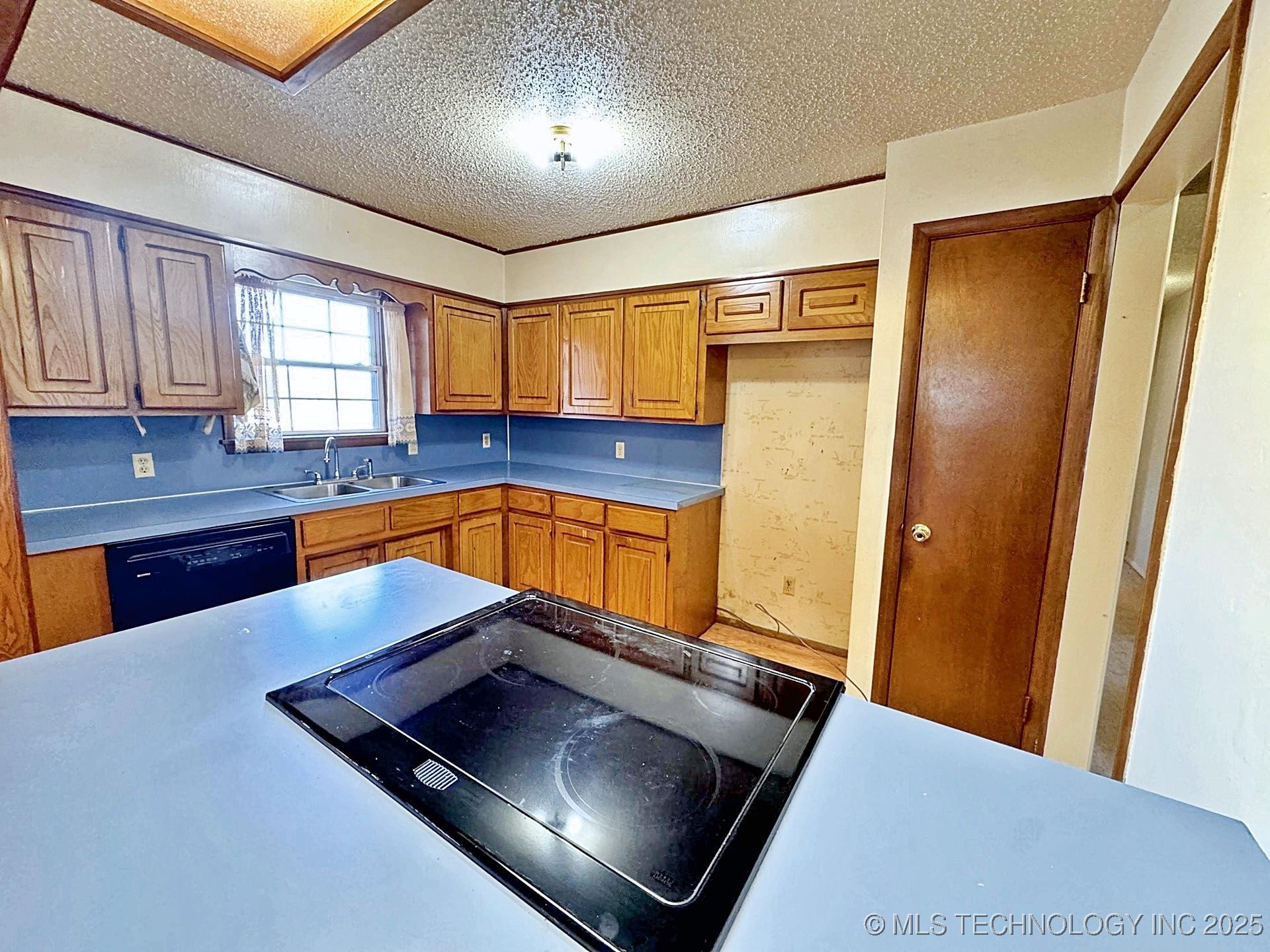 613 S Rodgers Street Property Photo 19