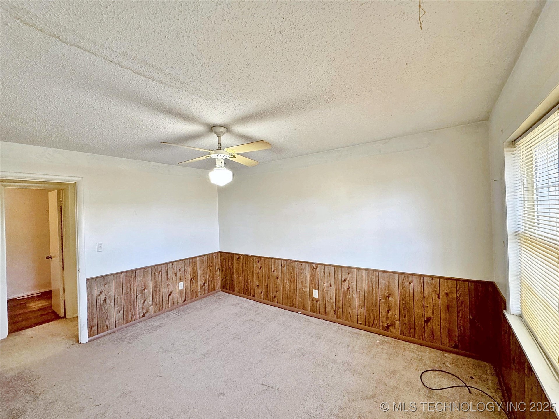 613 S Rodgers Street Property Photo 25