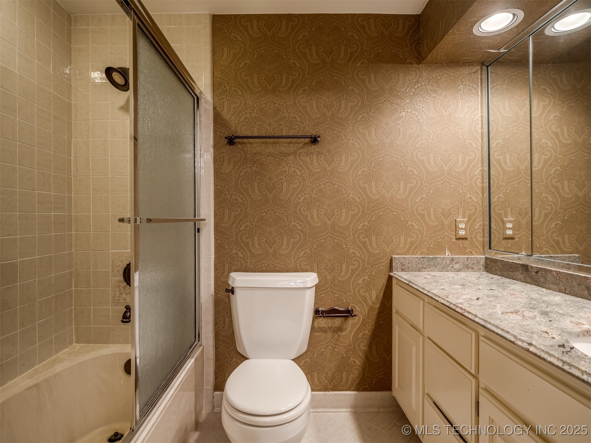 11475 S Yale Avenue Property Photo 37