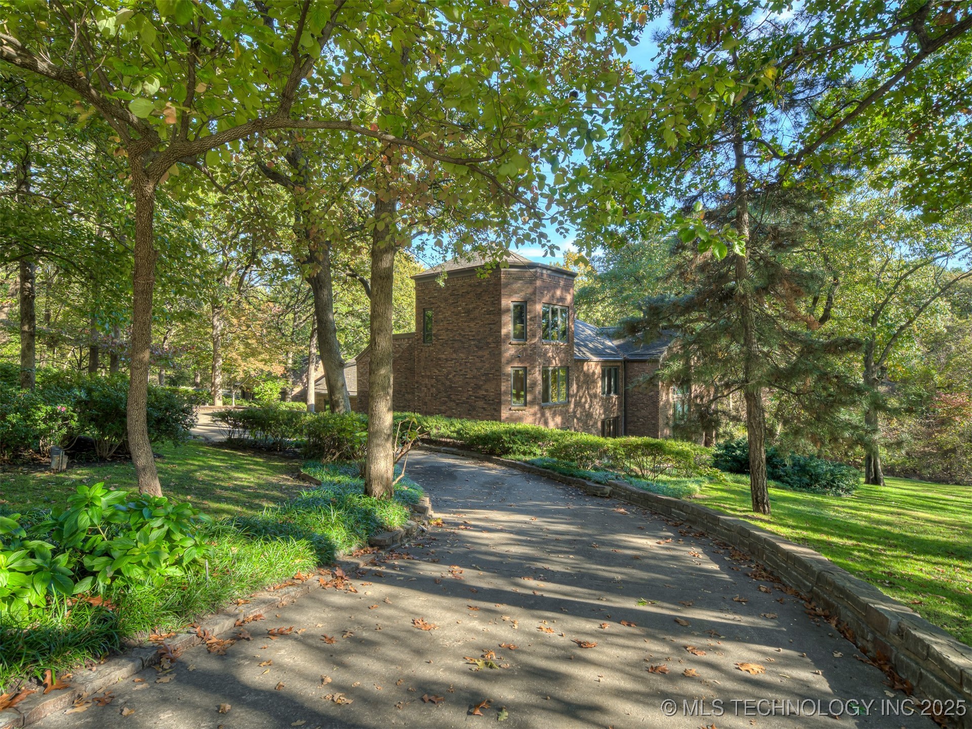 11475 S Yale Avenue Property Photo 79