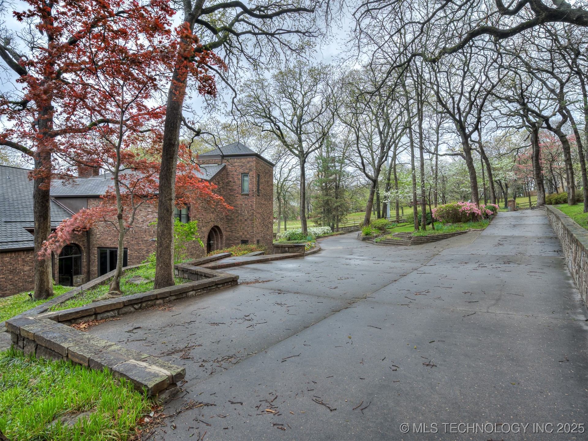 11475 S Yale Avenue Property Photo 93