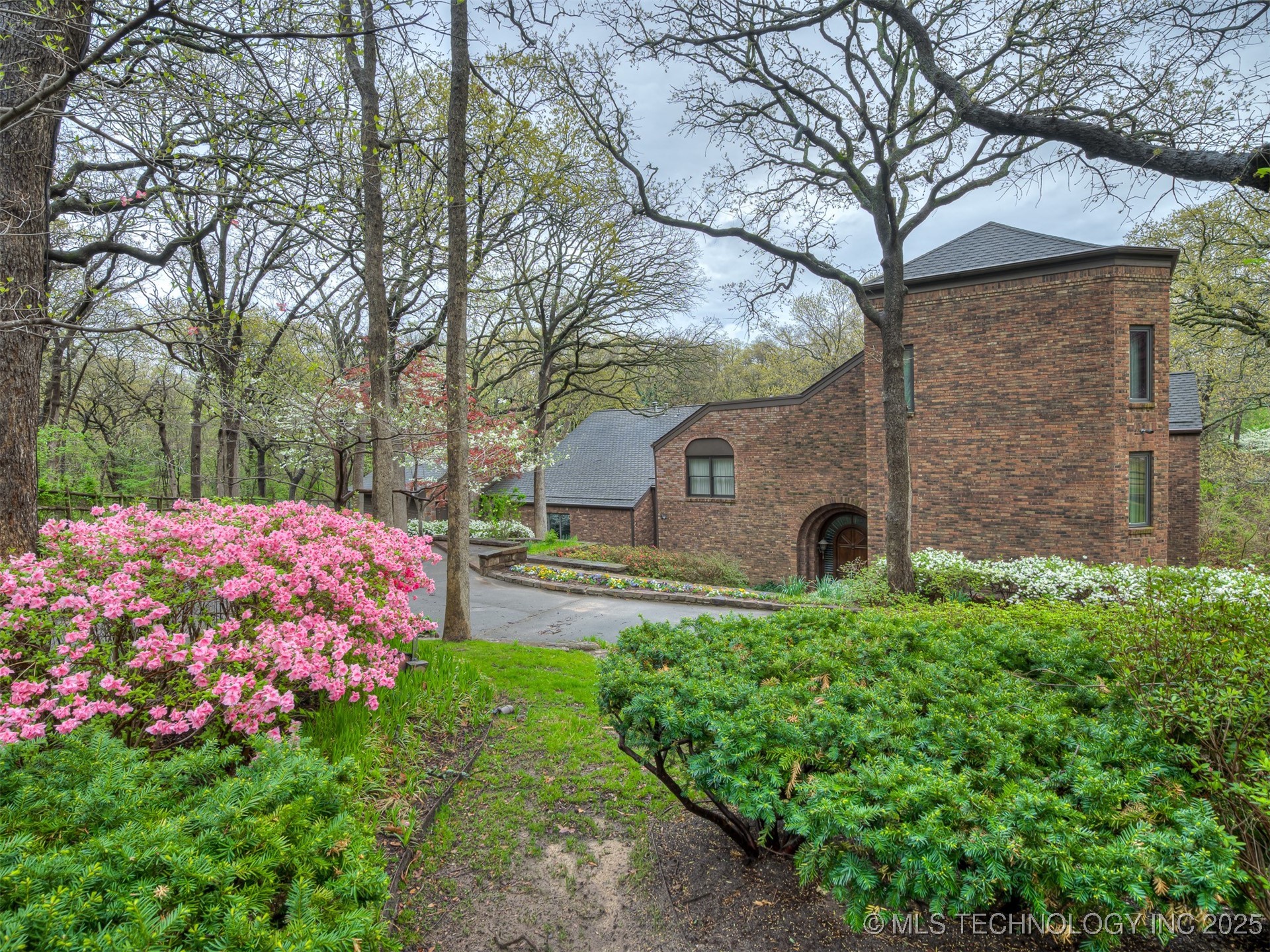 11475 S Yale Avenue Property Photo 97