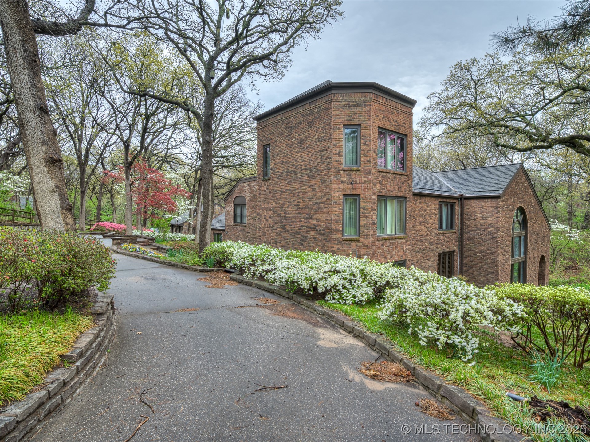 11475 S Yale Avenue Property Photo 98