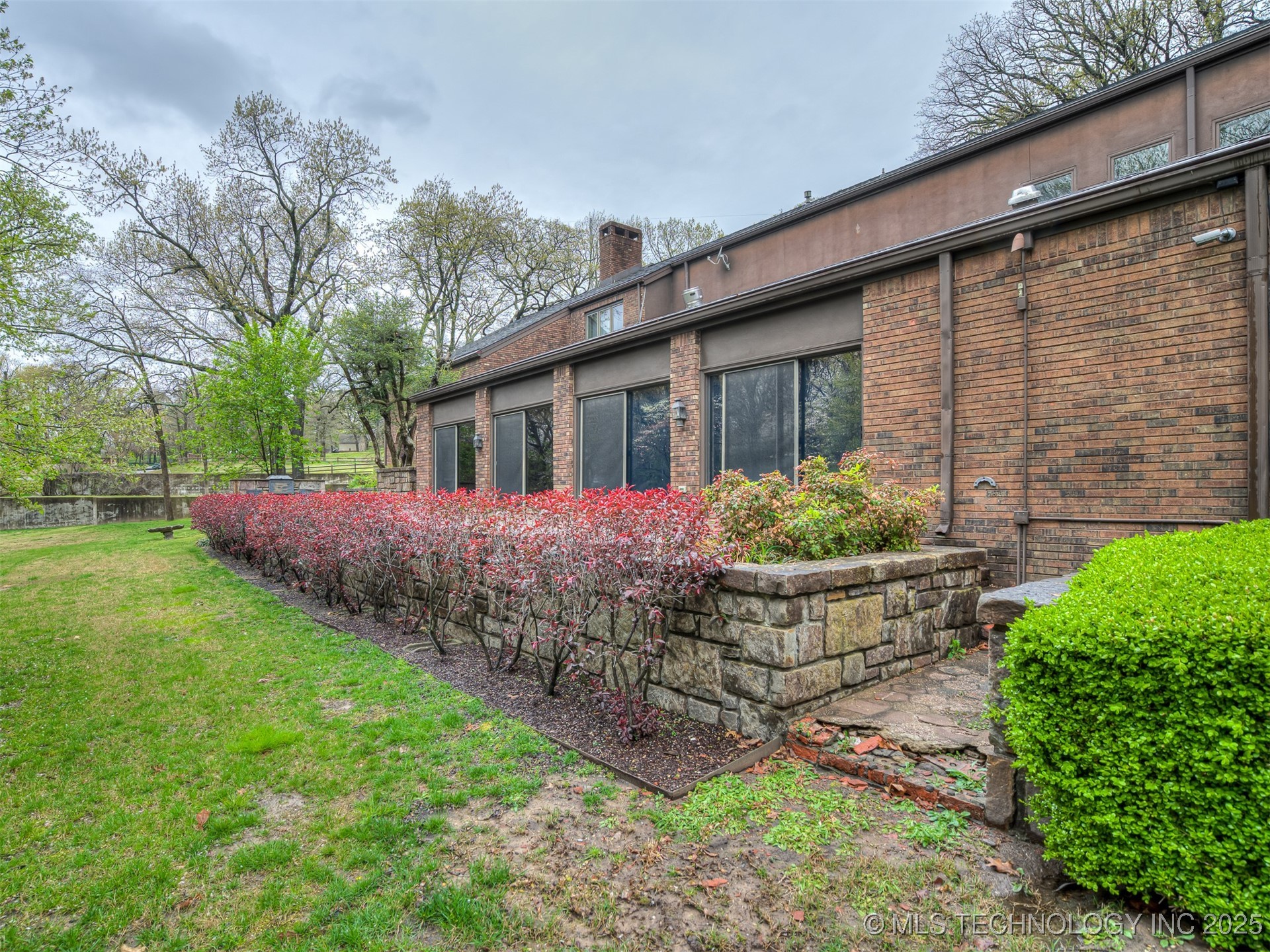 11475 S Yale Avenue Property Photo 99