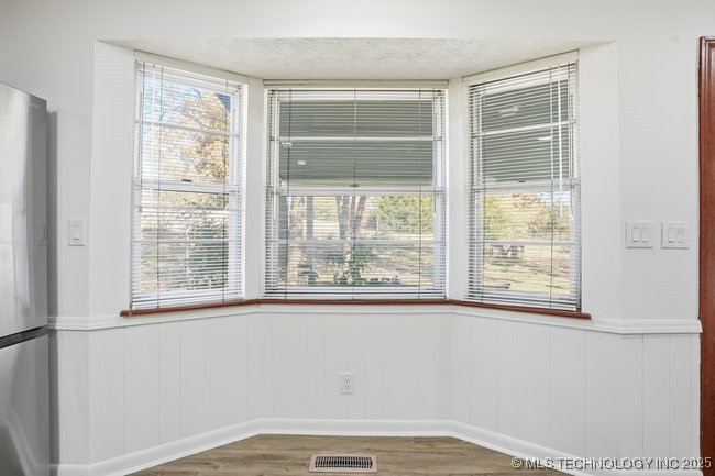 4367 Lakeside Drive Property Photo 16