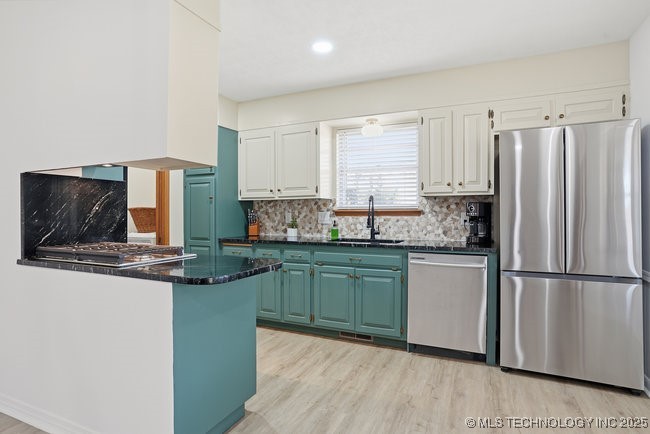 4367 Lakeside Drive Property Photo 17