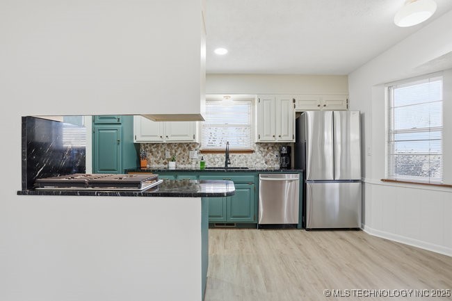 4367 Lakeside Drive Property Photo 18