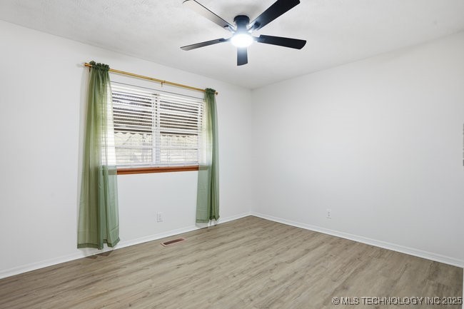 4367 Lakeside Drive Property Photo 33