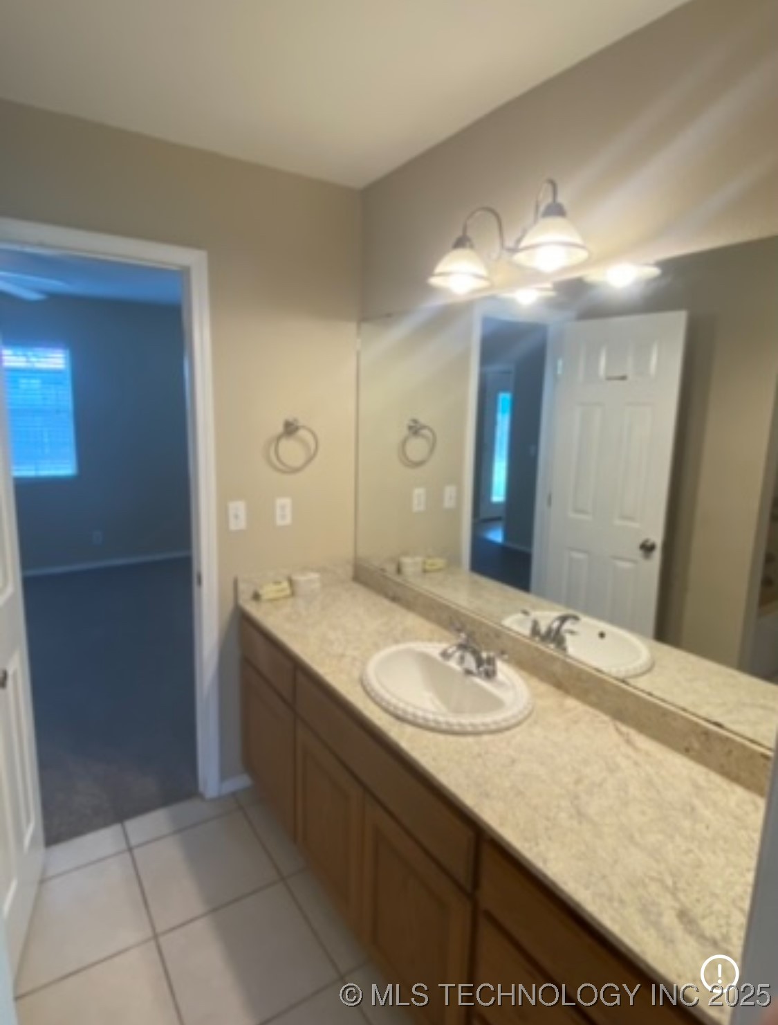 328 Pine Property Photo 8