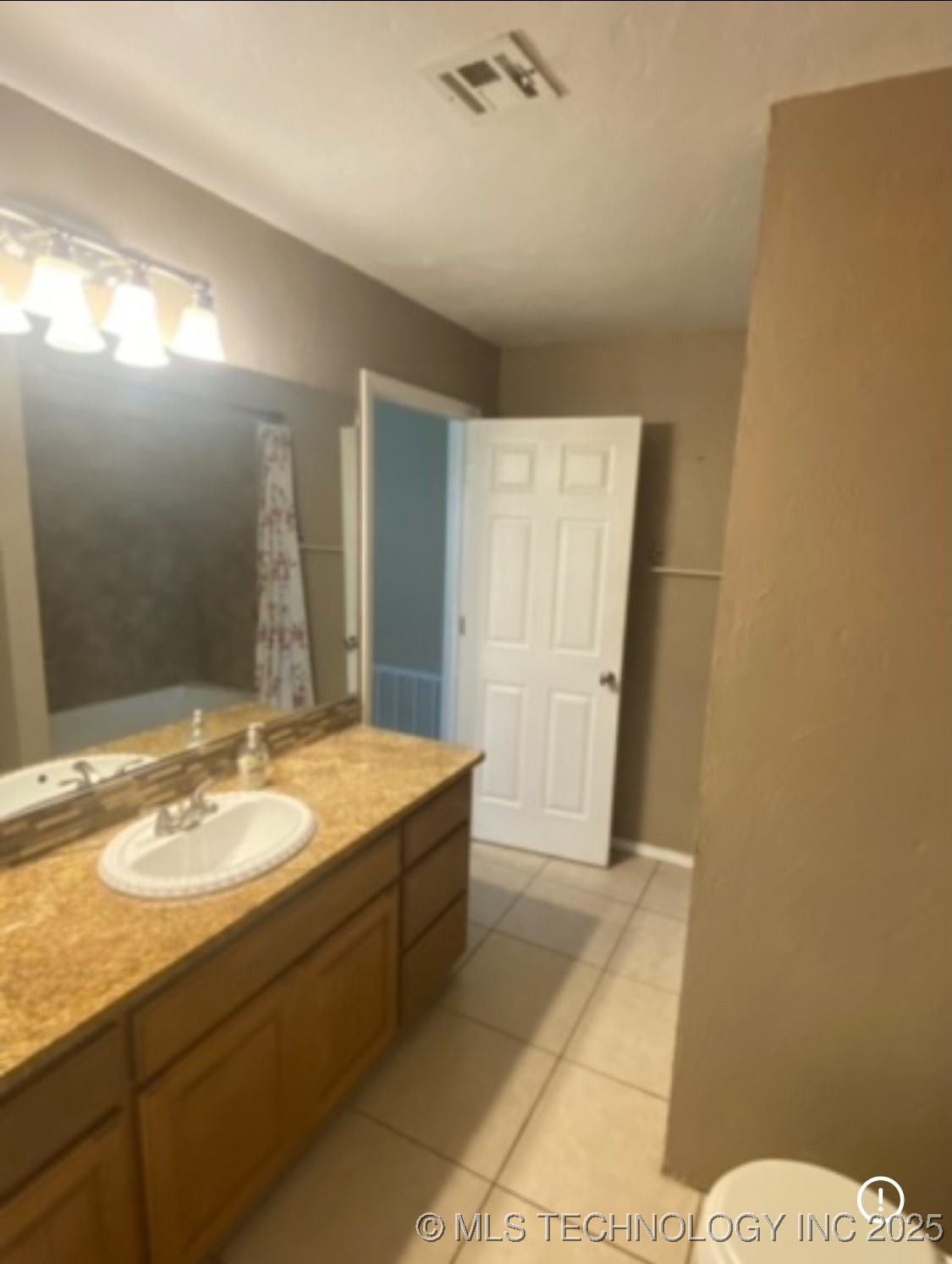 328 Pine Property Photo 11