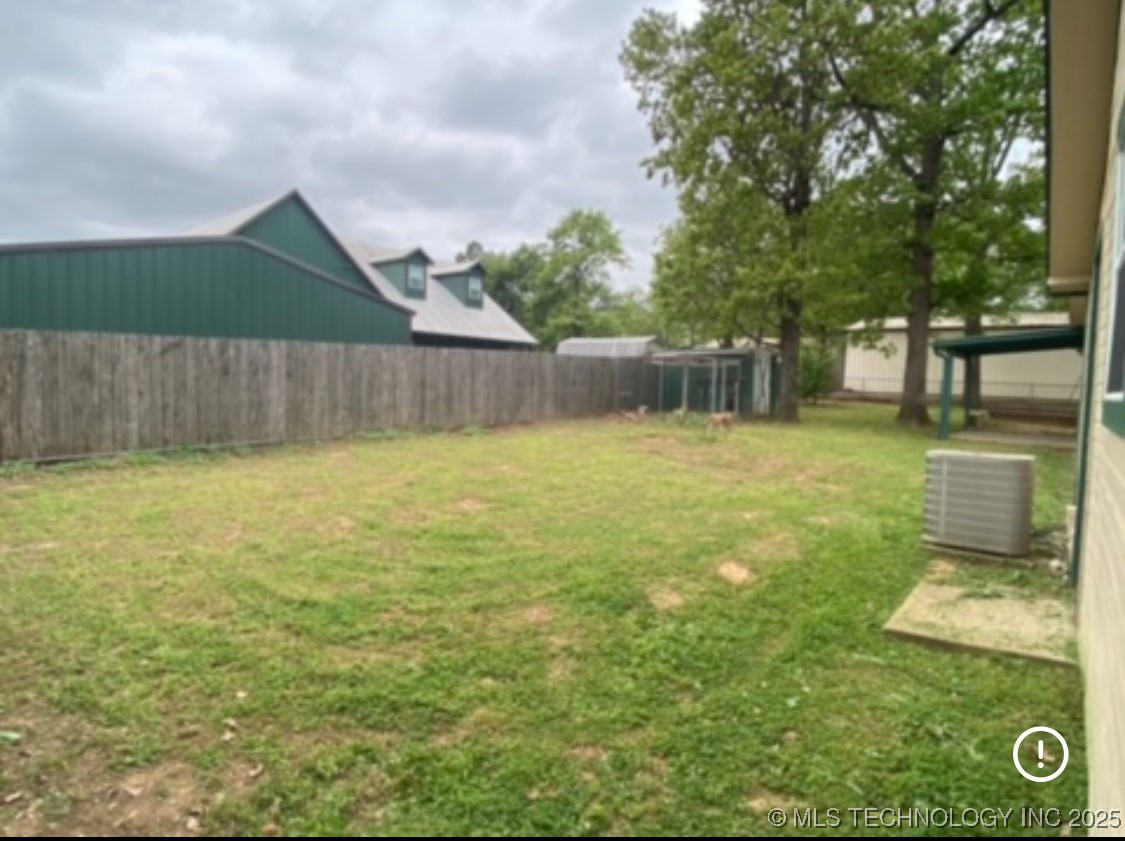 328 Pine Property Photo 25