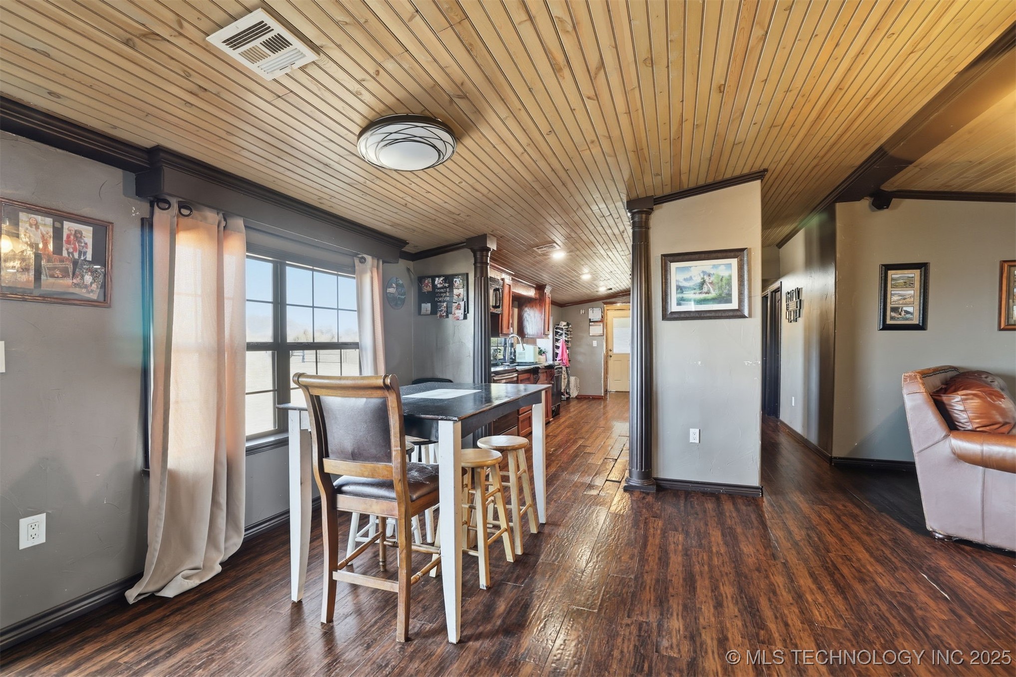 1827 Platter Property Photo 4