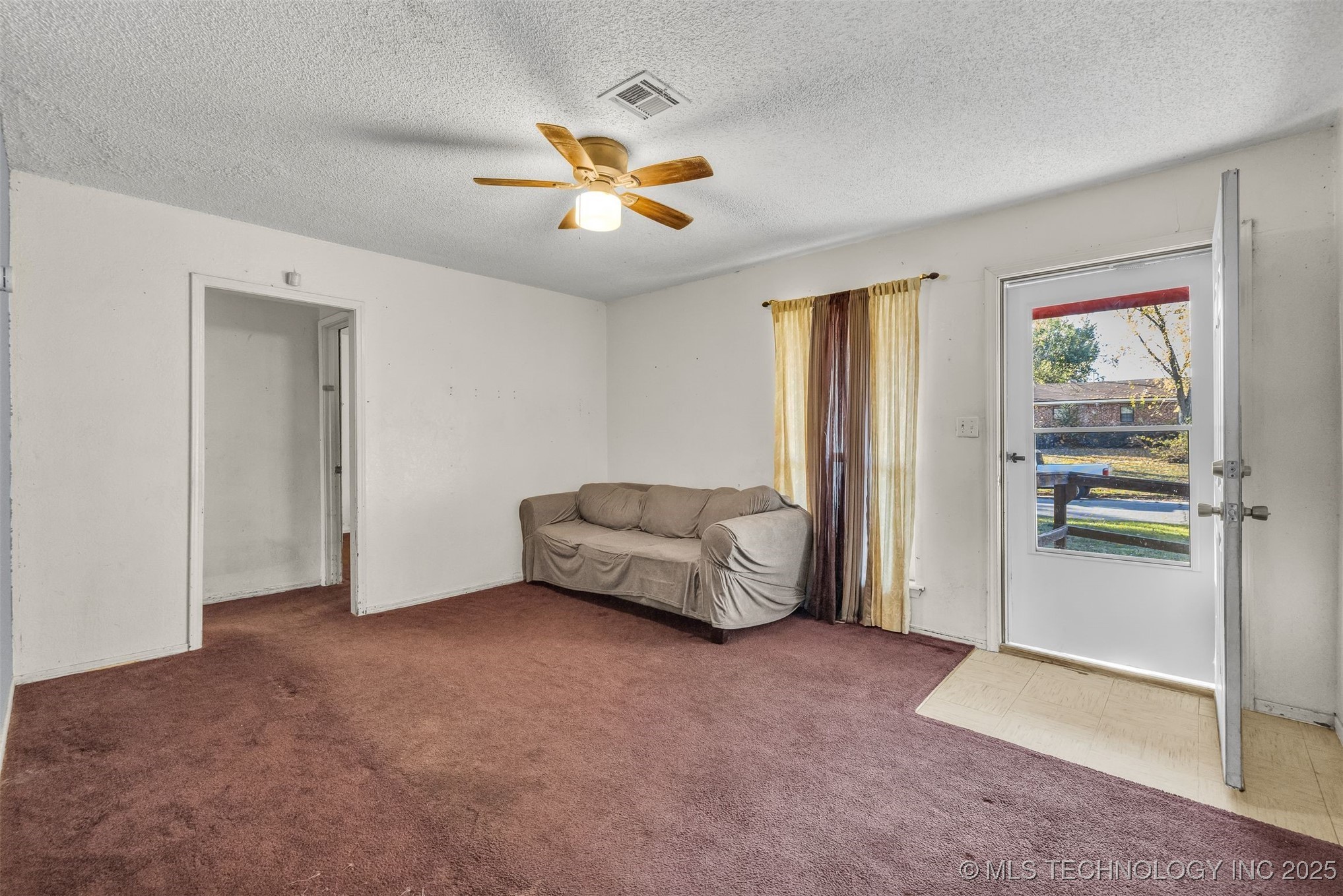 571 W 149th Place Property Photo 4