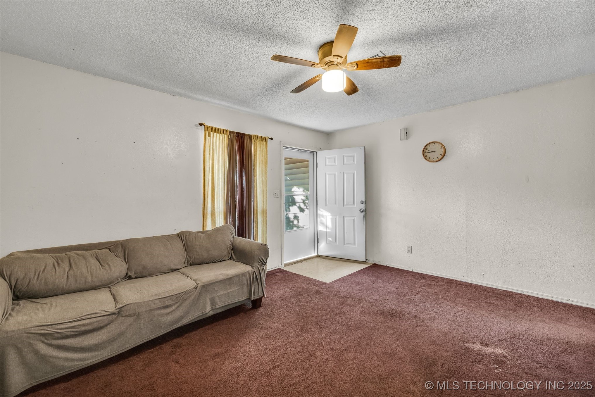 571 W 149th Place Property Photo 5